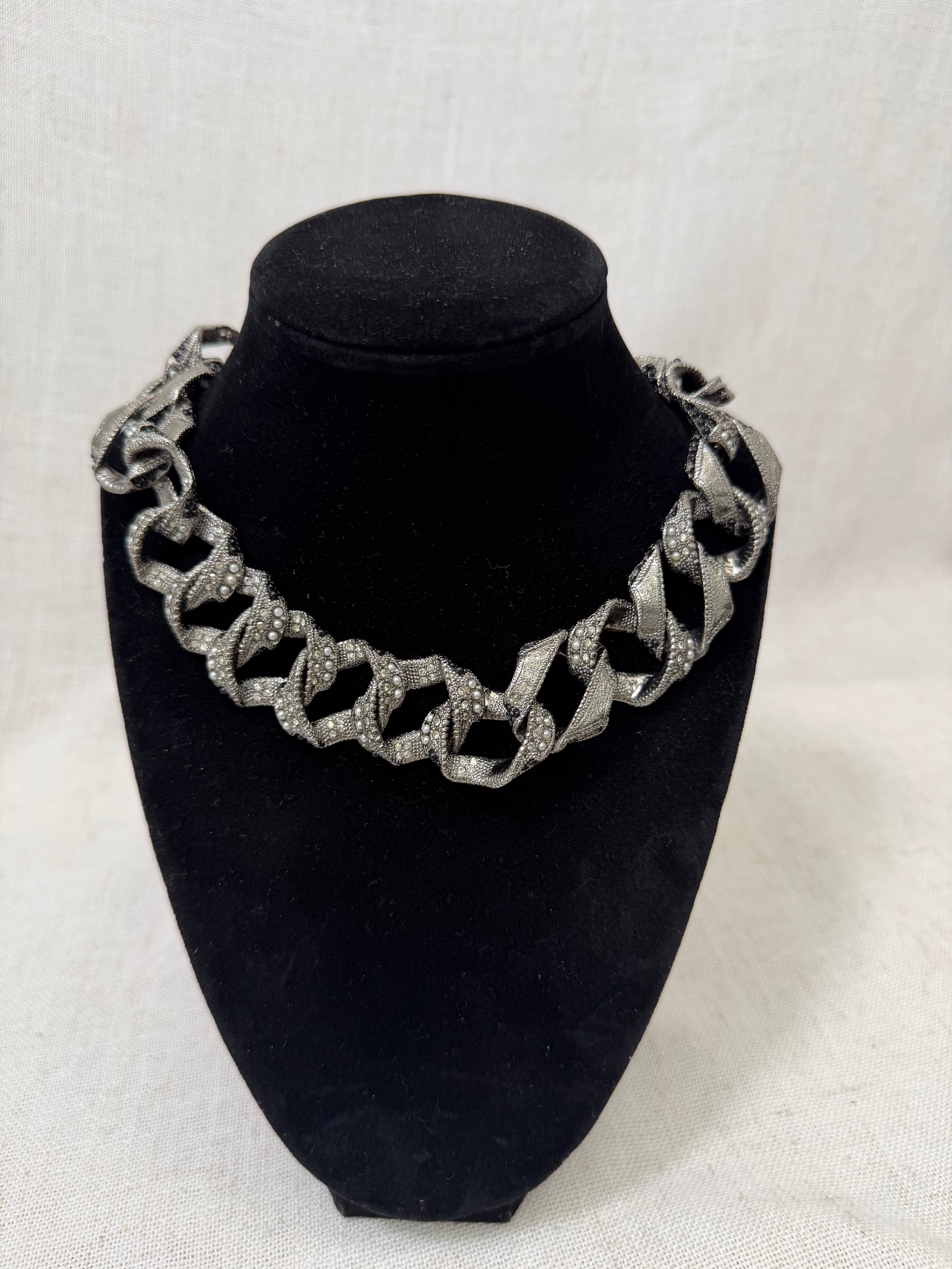 Chanel Vintage Ruthenium Strass Crystal & Pearl Curb Chain Choker Necklace
