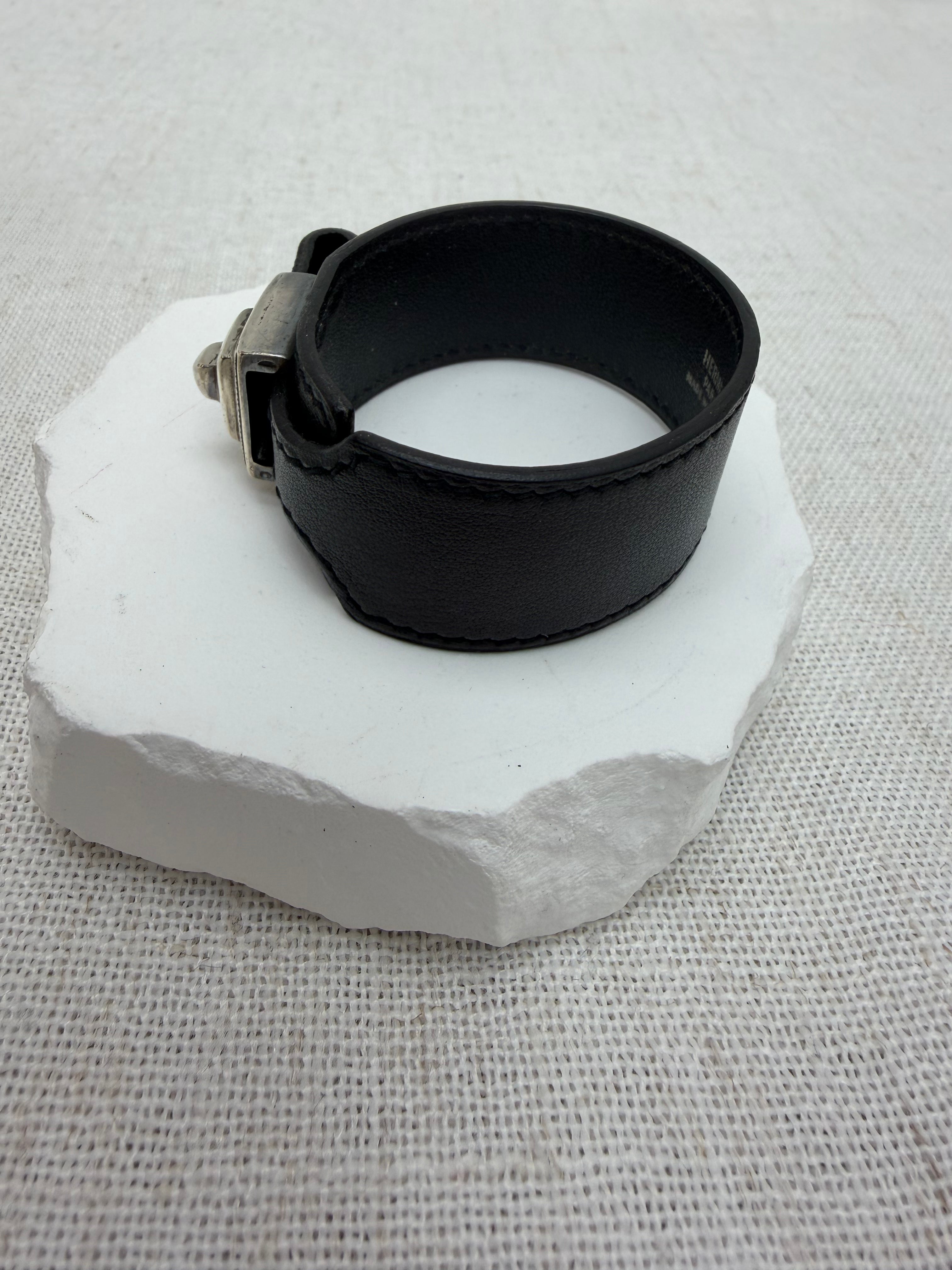 Hermes Black Leather Artemis Strap Bracelet