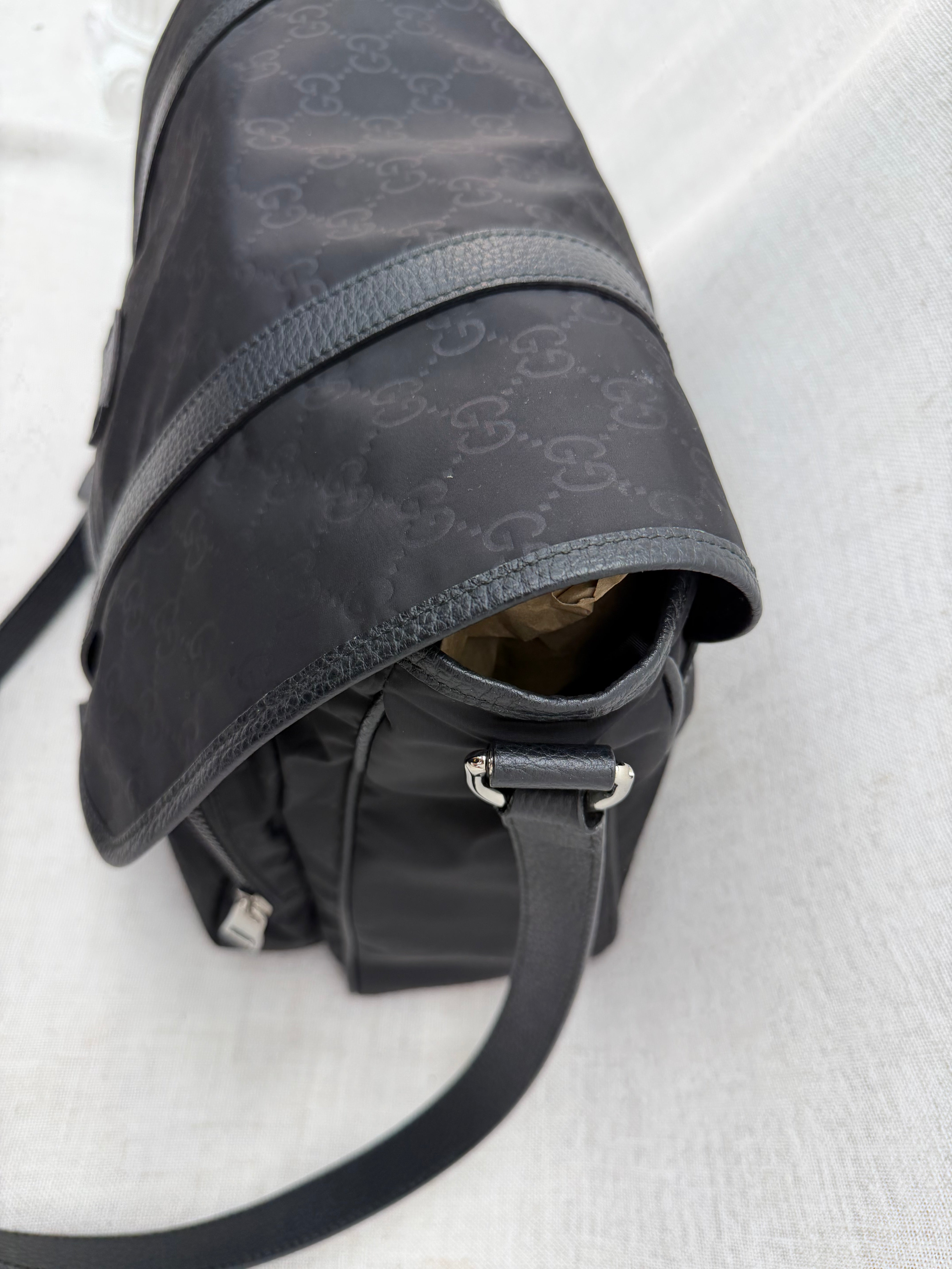 Gucci Black GG Nylon Buckle Flap Messenger Bag