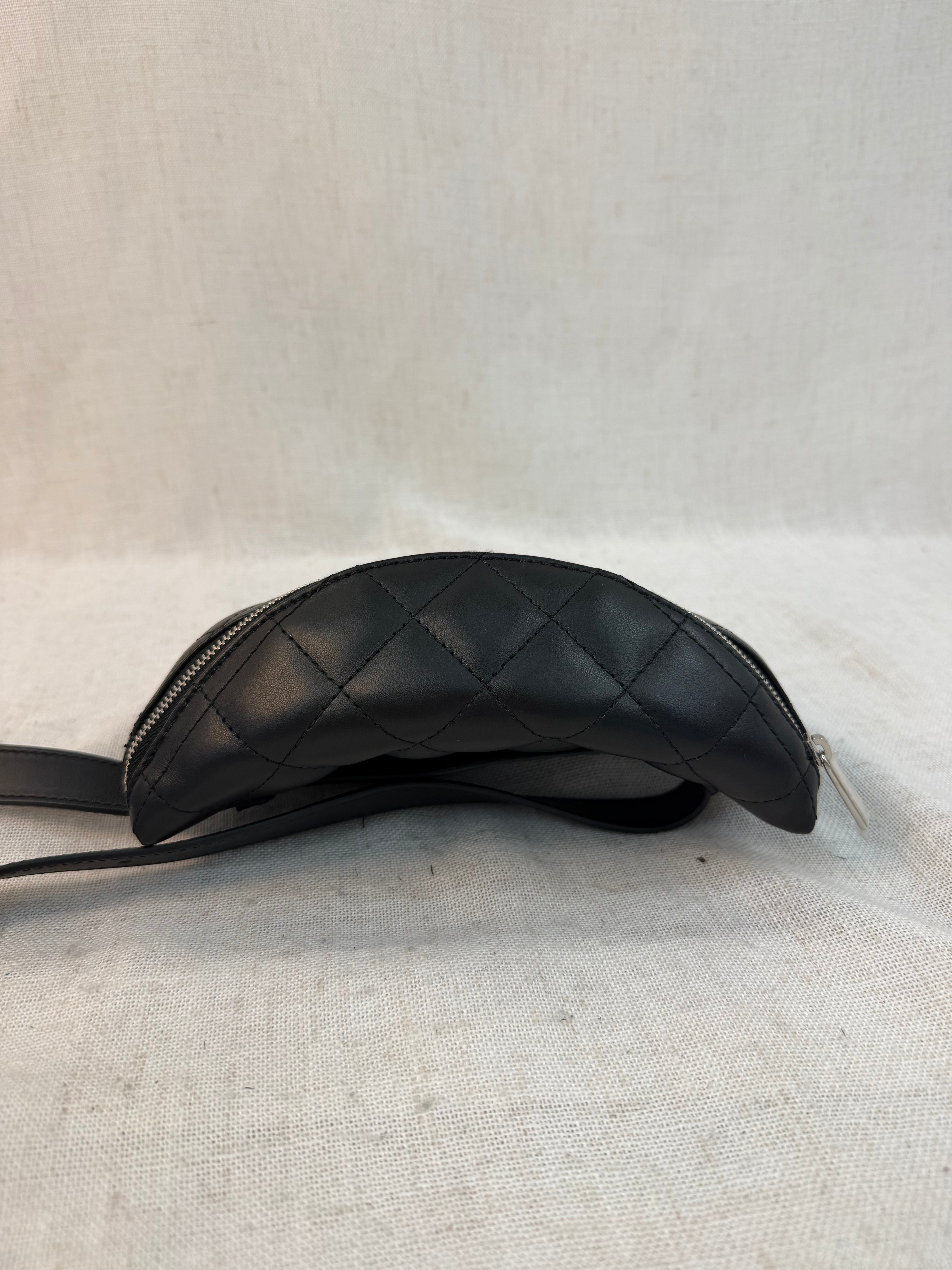 LIKE NEW - Chanel Black Lambskin Quilted Belt Bag