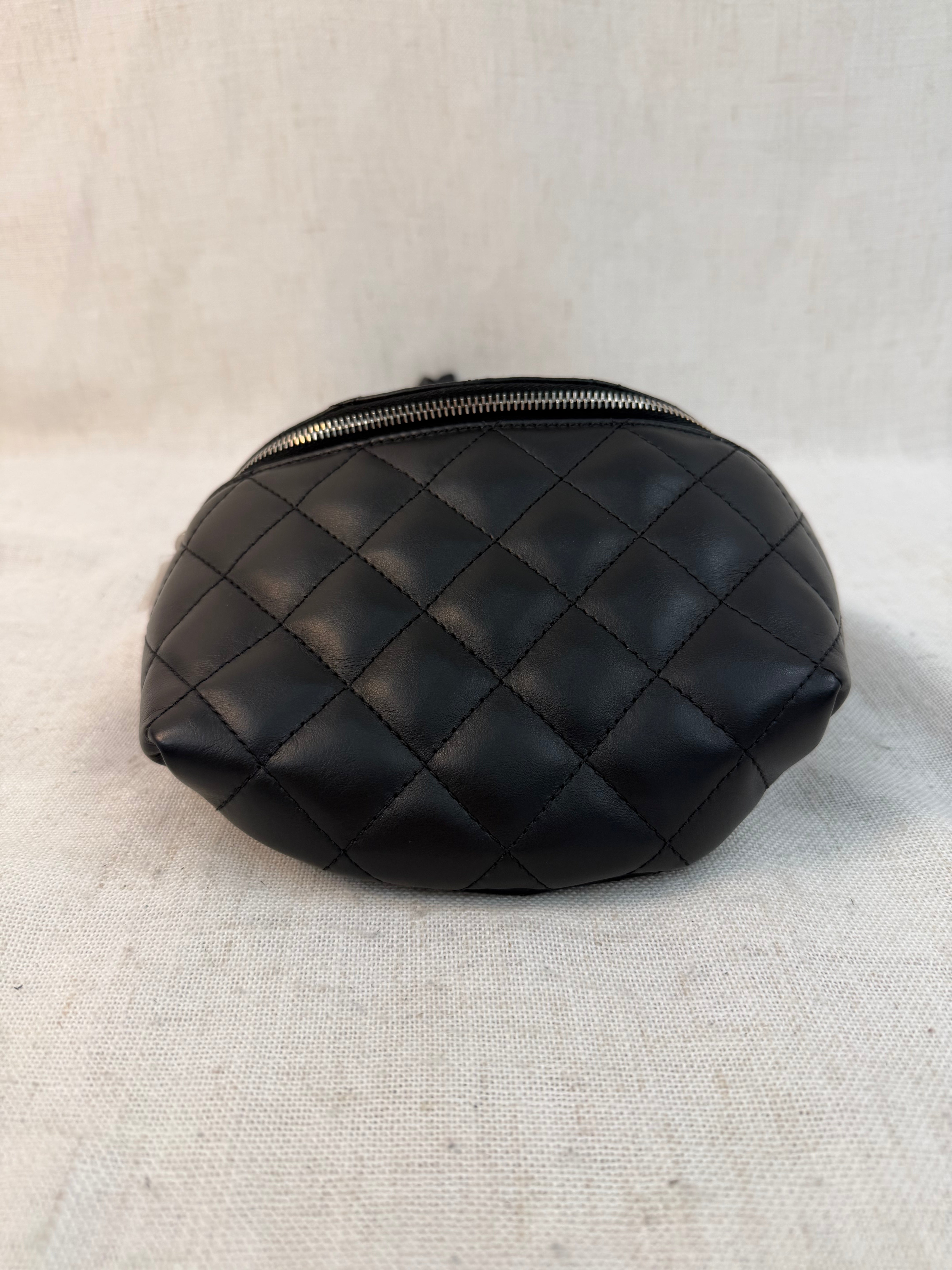 LIKE NEW - Chanel Black Lambskin Quilted Belt Bag