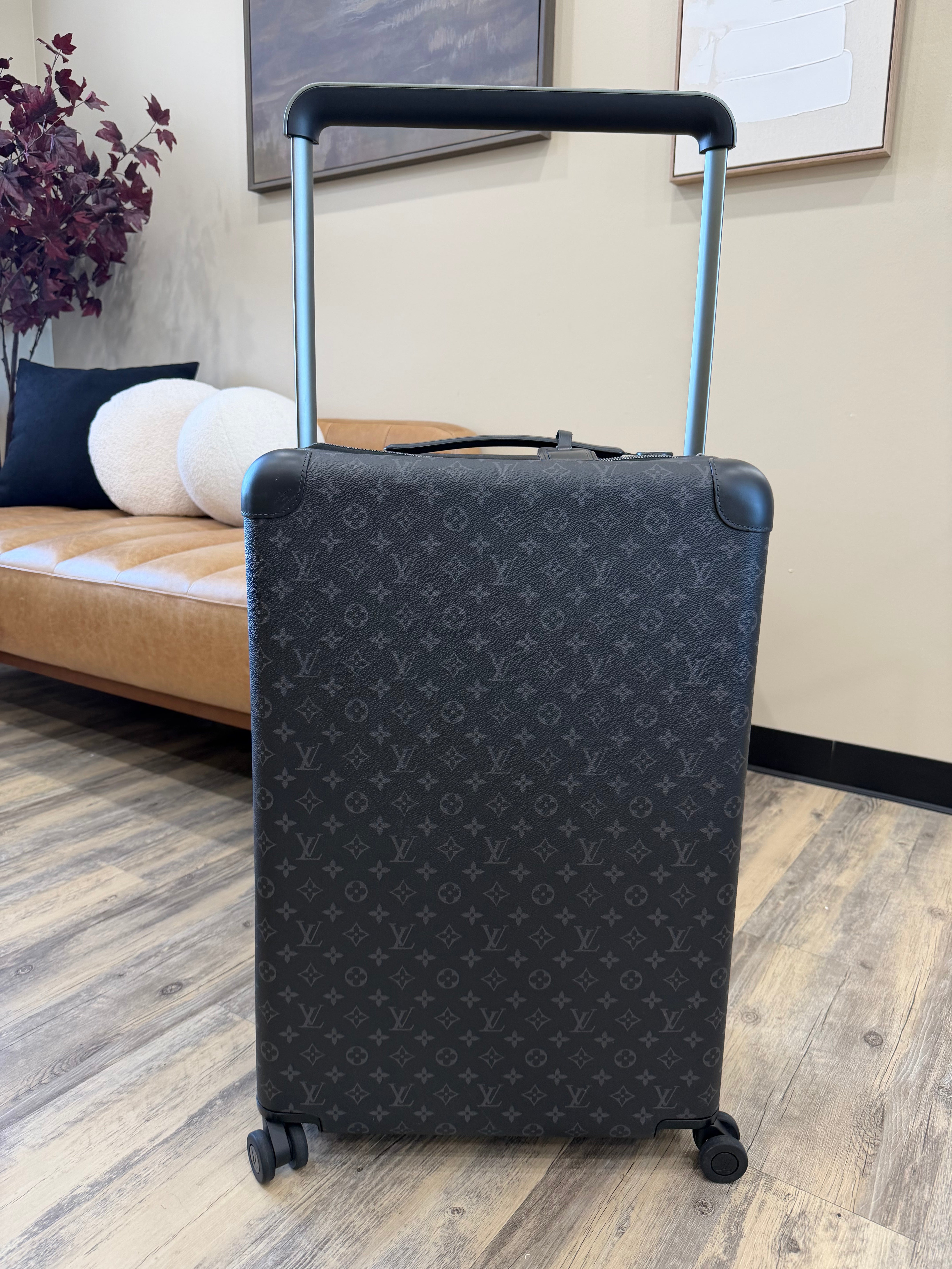 Louis Vuitton Monogram Eclipse Horizon 70 Rolling Luggage