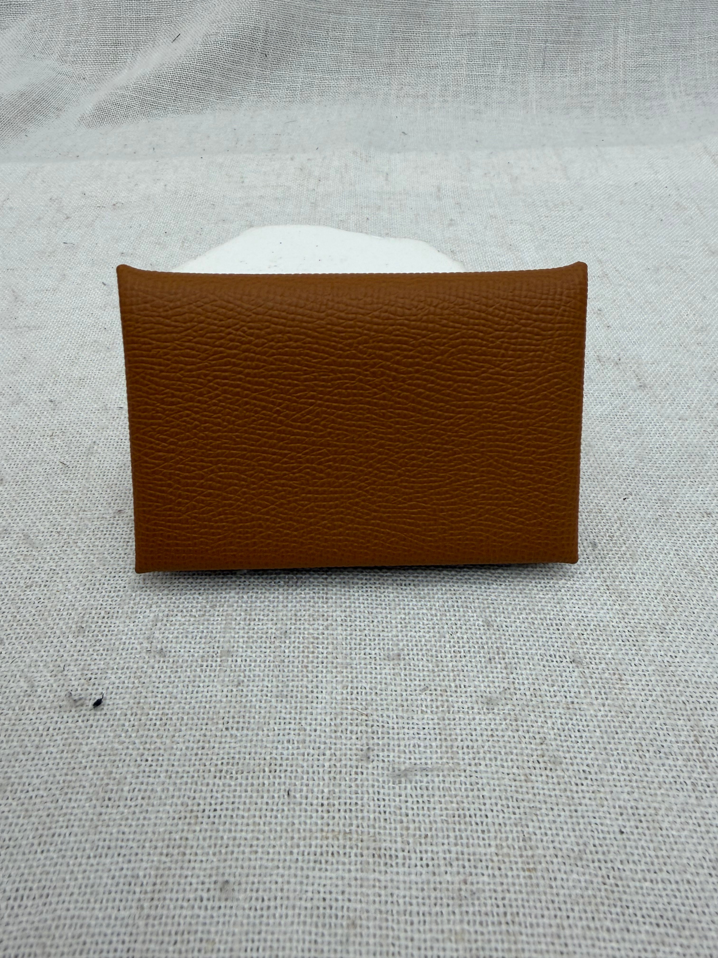 LIKE NEW- Hermes Gold Epsom Calvi Card Case