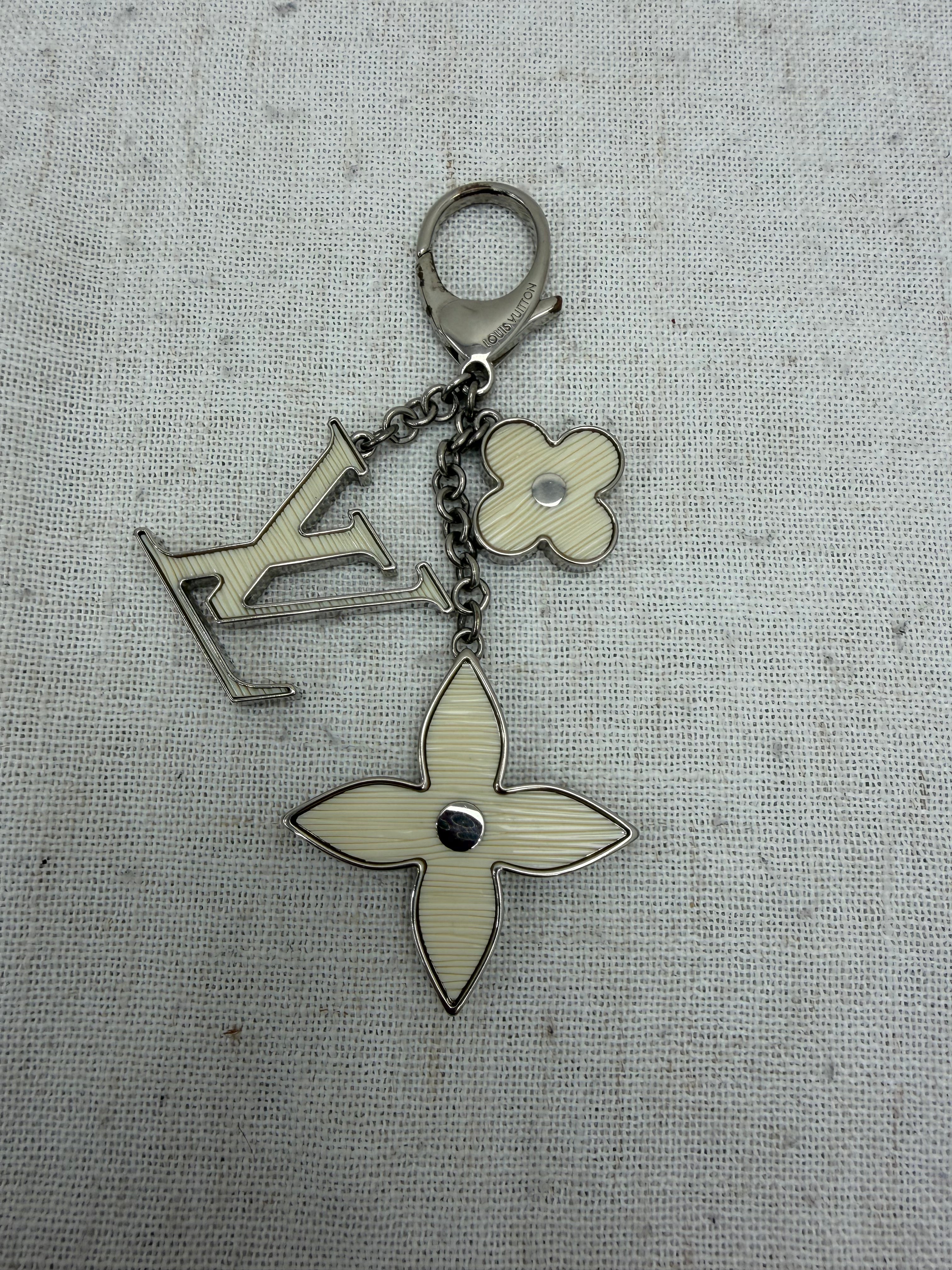 Louis Vuitton White Epi Fleur d Epi Bag Charm