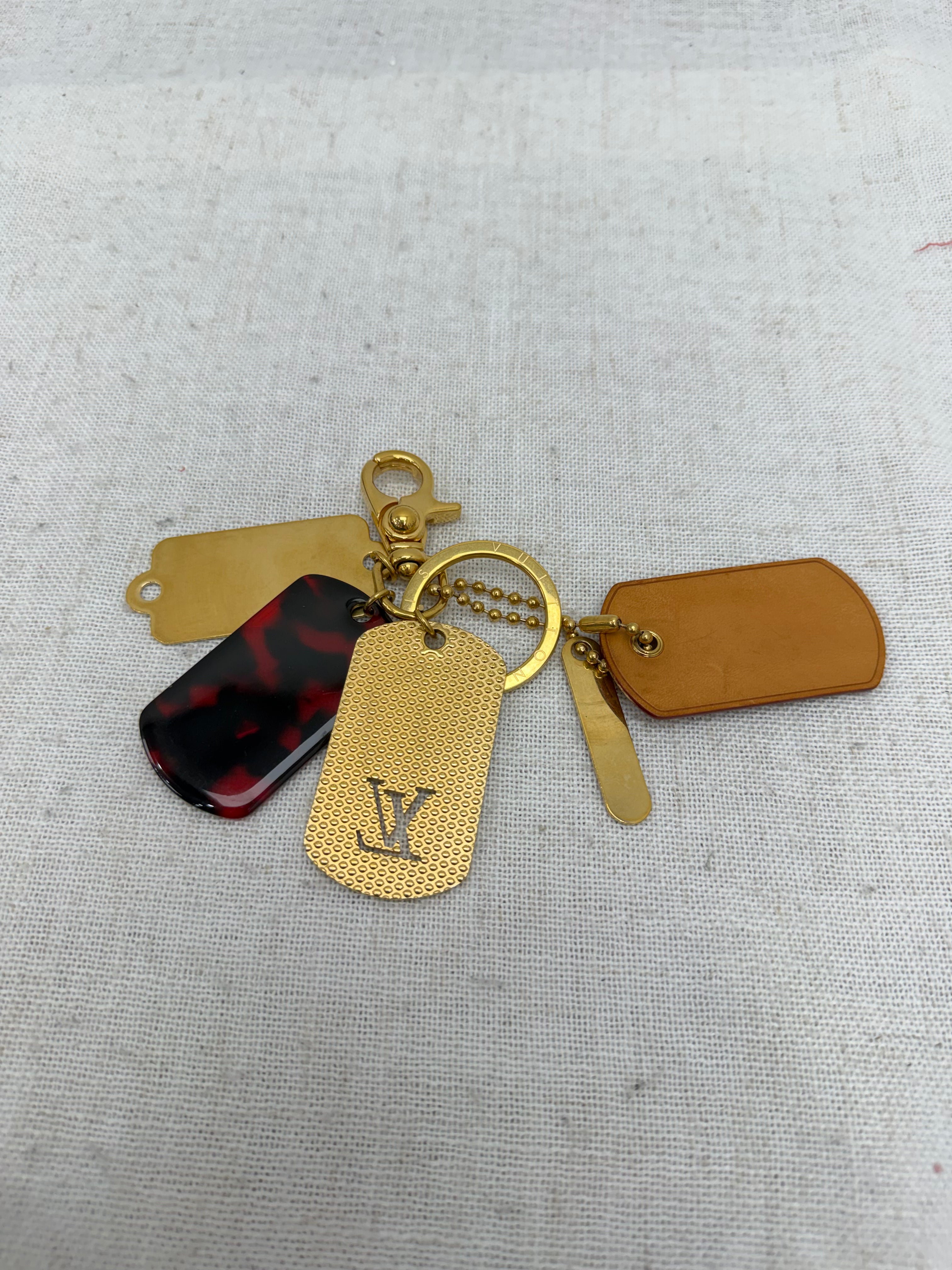 Louis Vuitton x Murakami Monogramouflage Dog Tags Bag Charm