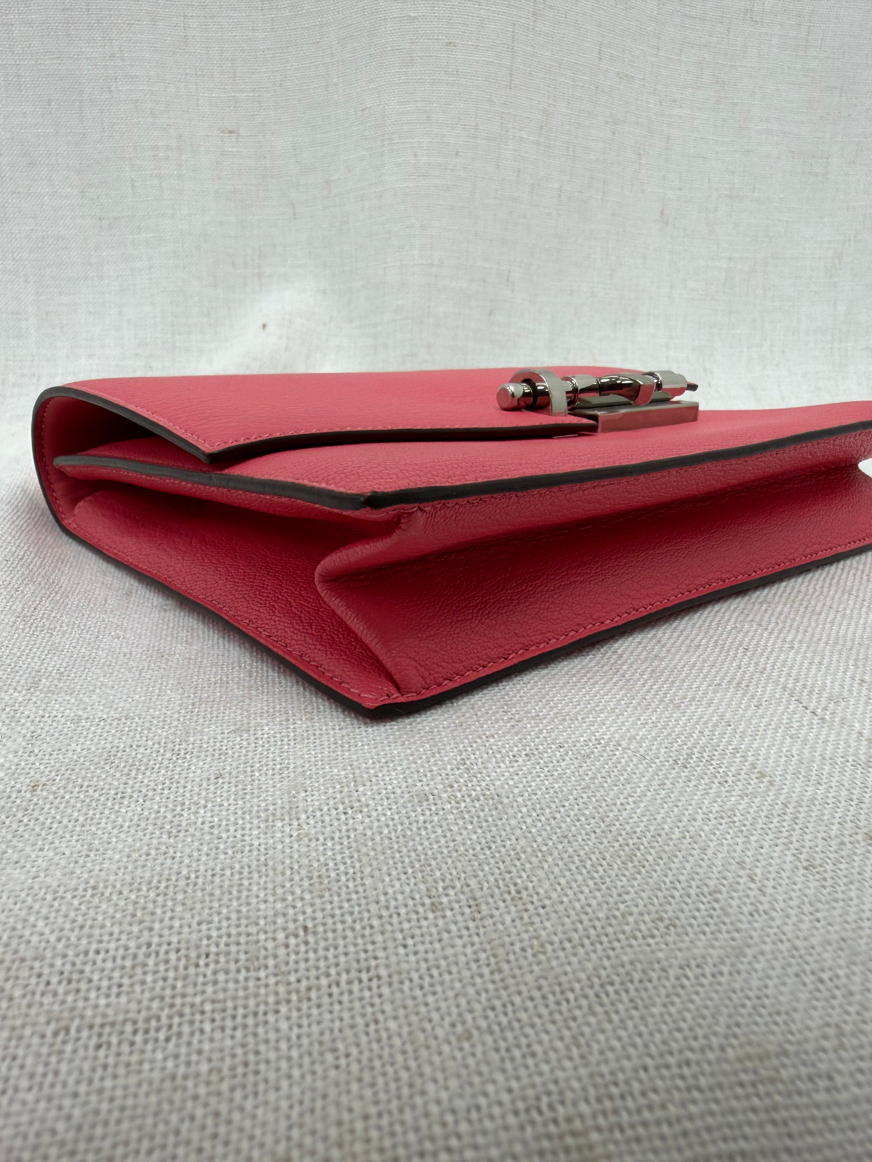 BRAND NEW- Hermes Rose Lipstick Chevre Mysore Verrou Clutch Bag