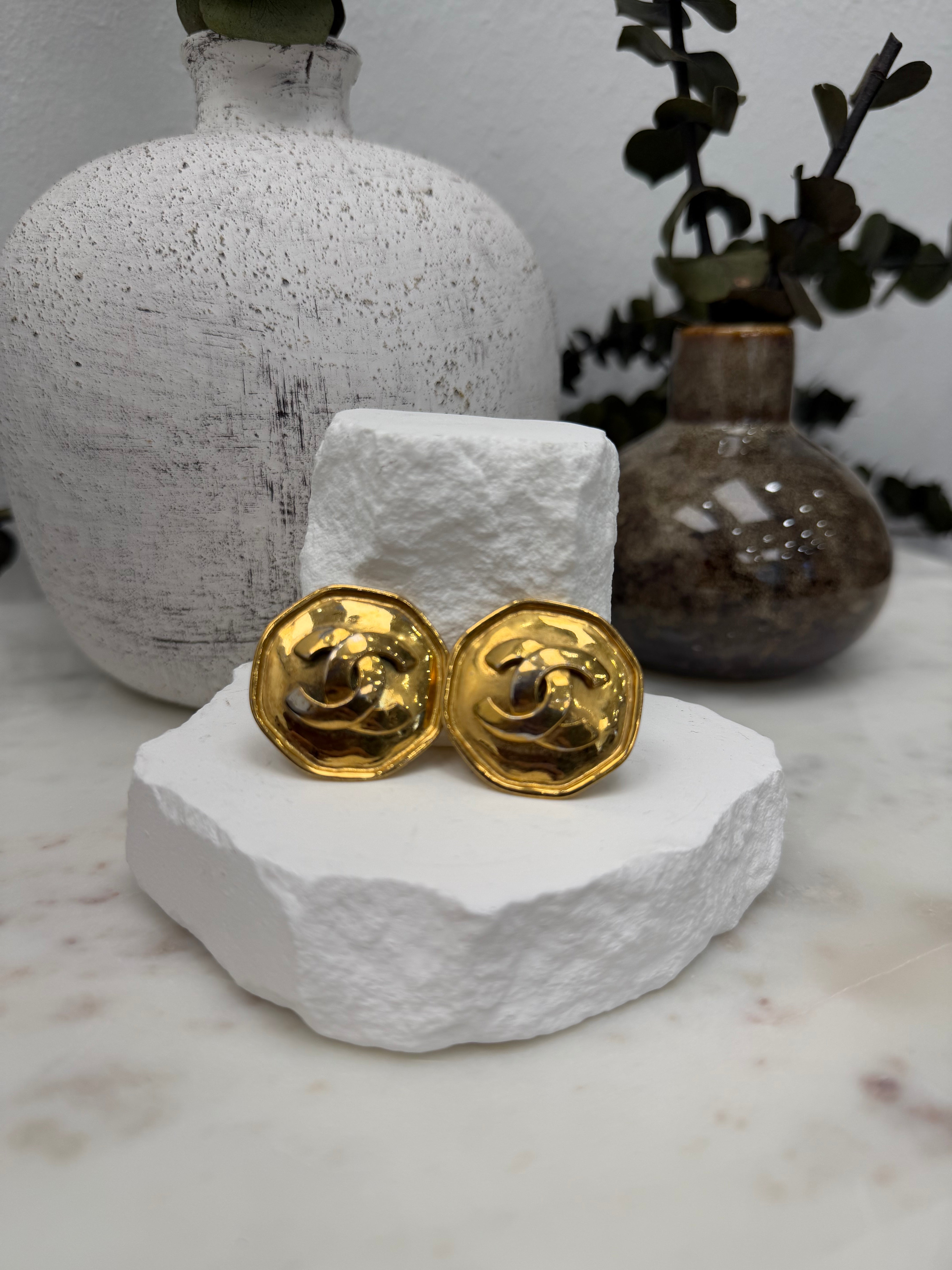 Chanel Vintage Gold Tone CoCo Mark Clip On Earrings