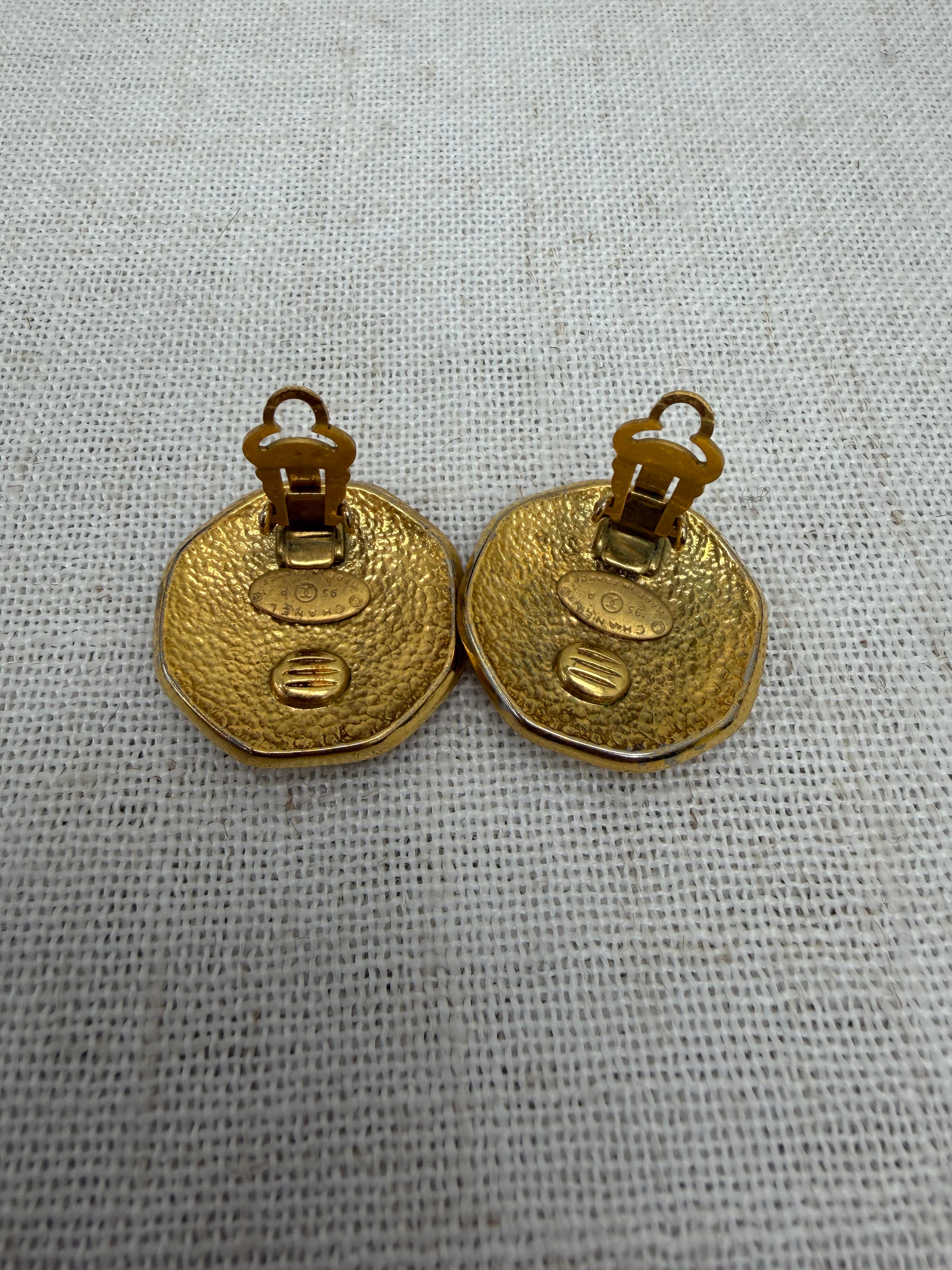 Chanel Vintage Gold Tone CoCo Mark Clip On Earrings