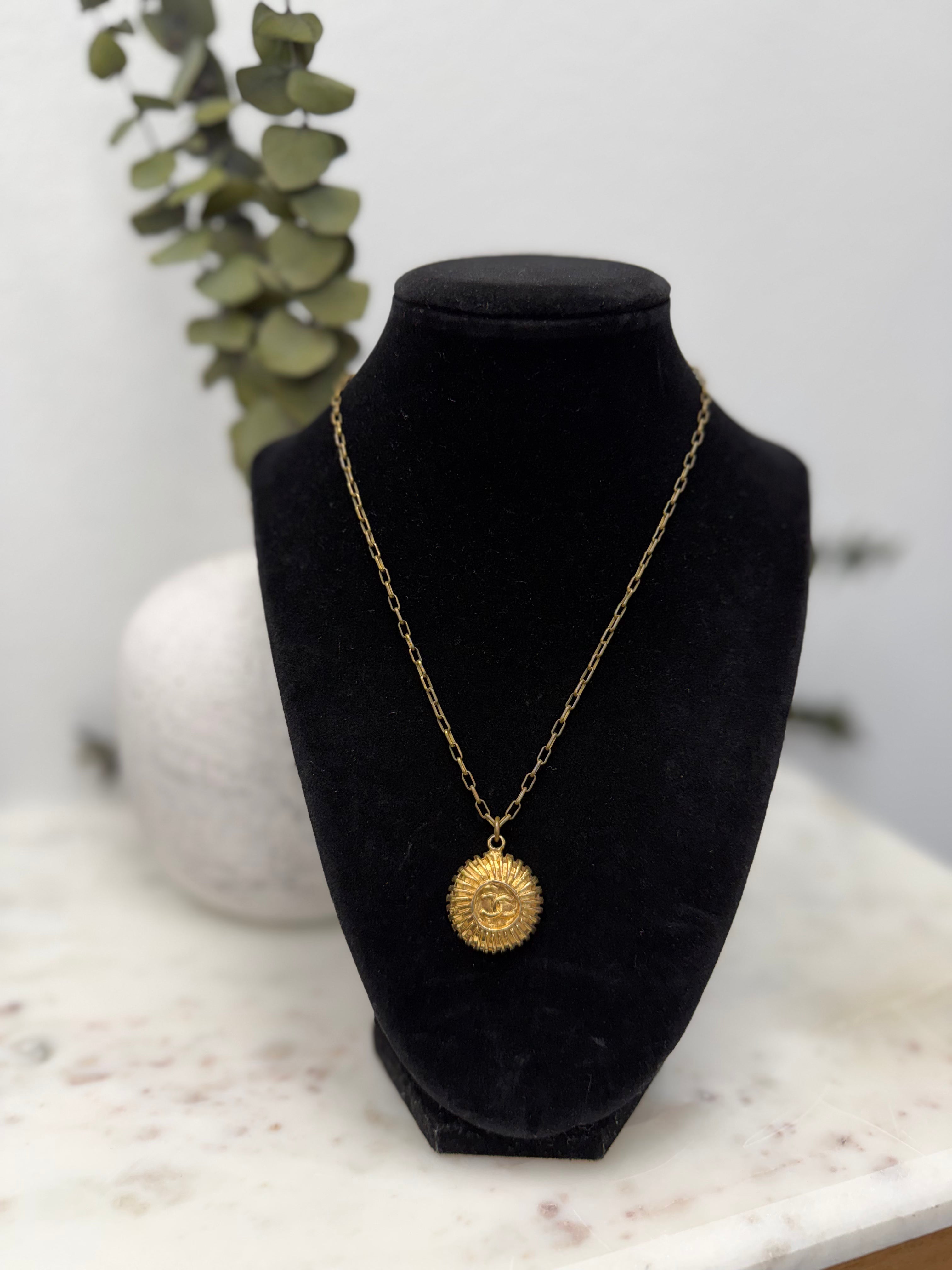 Chanel Vintage Gold Tone Sunburst Necklace