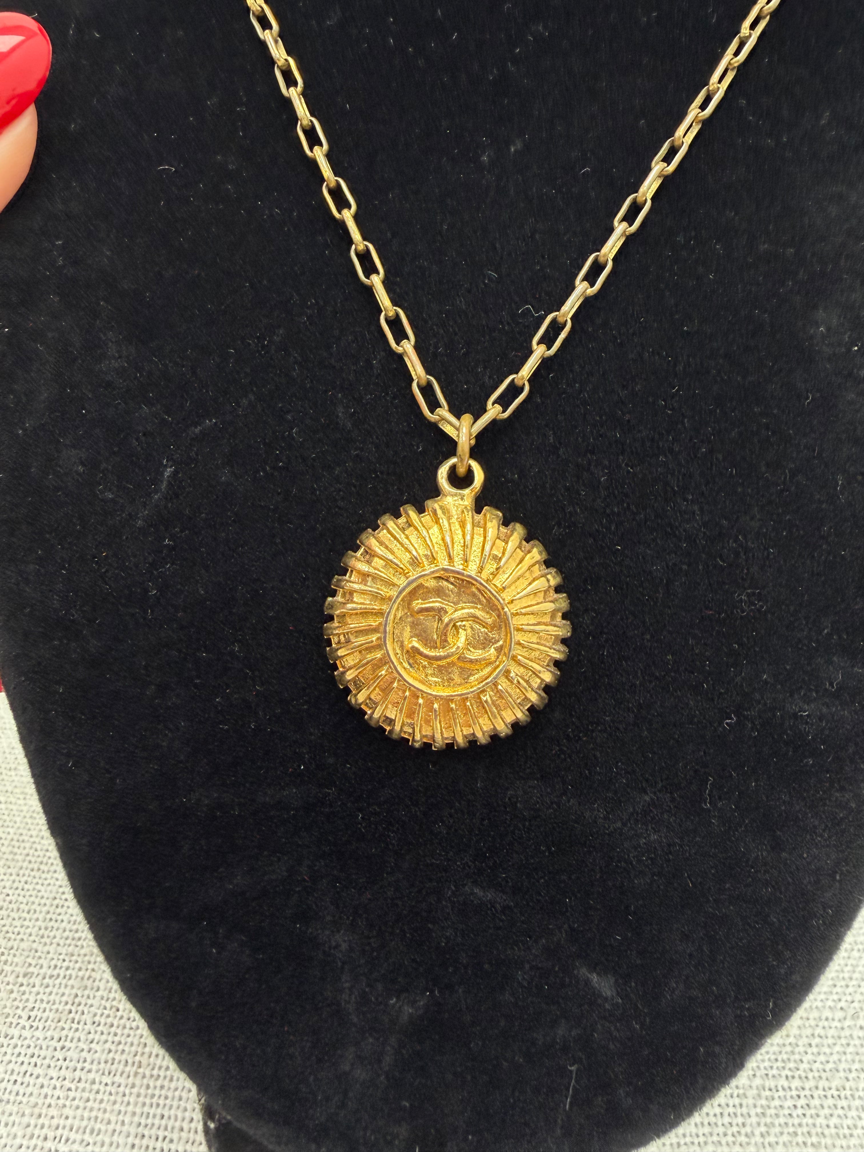 Chanel Vintage Gold Tone Sunburst Necklace