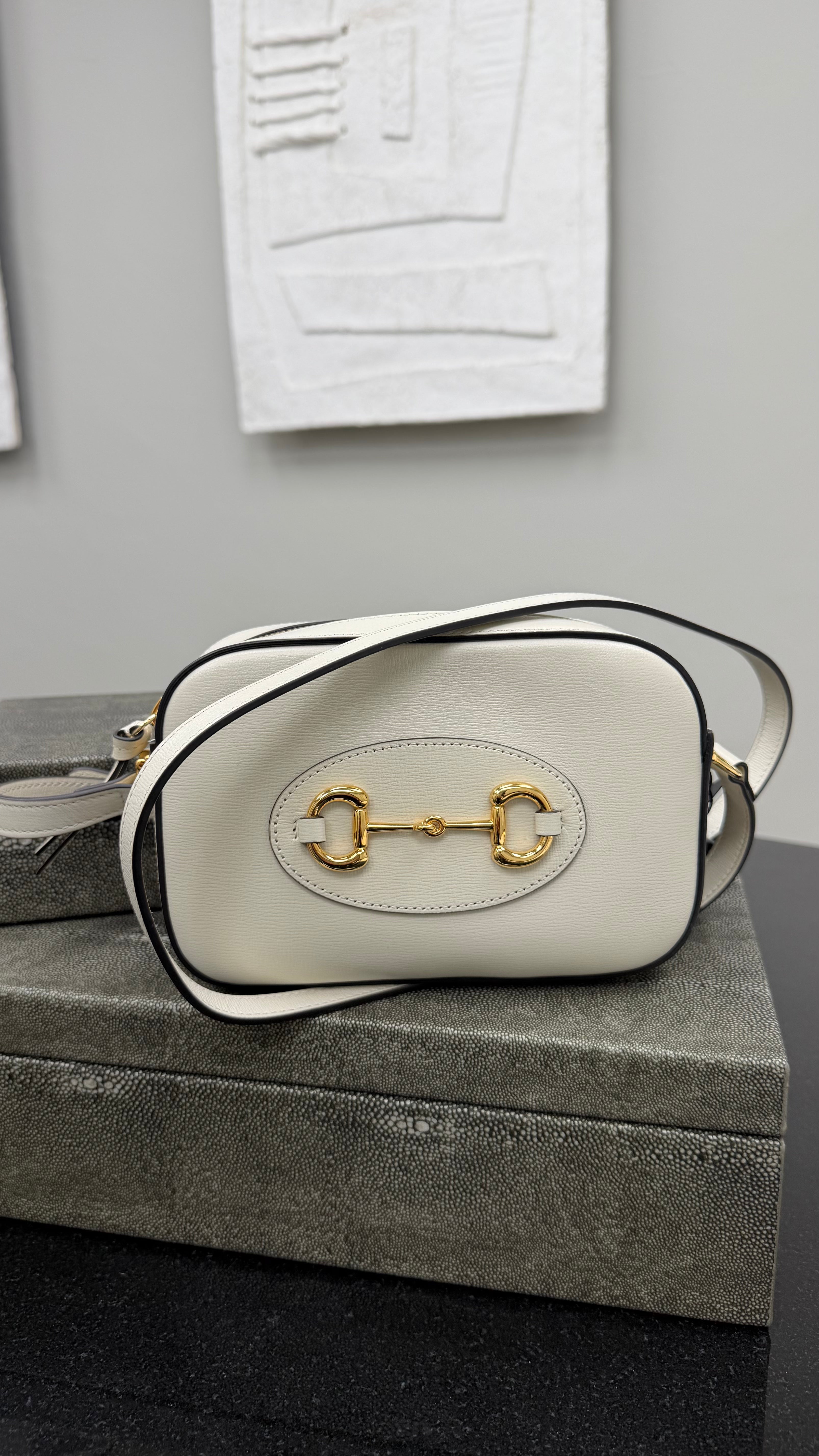 *DONS PRE DROP* LIKE NEW - Gucci White Leather Horsebit 1955 Small Camera Bag