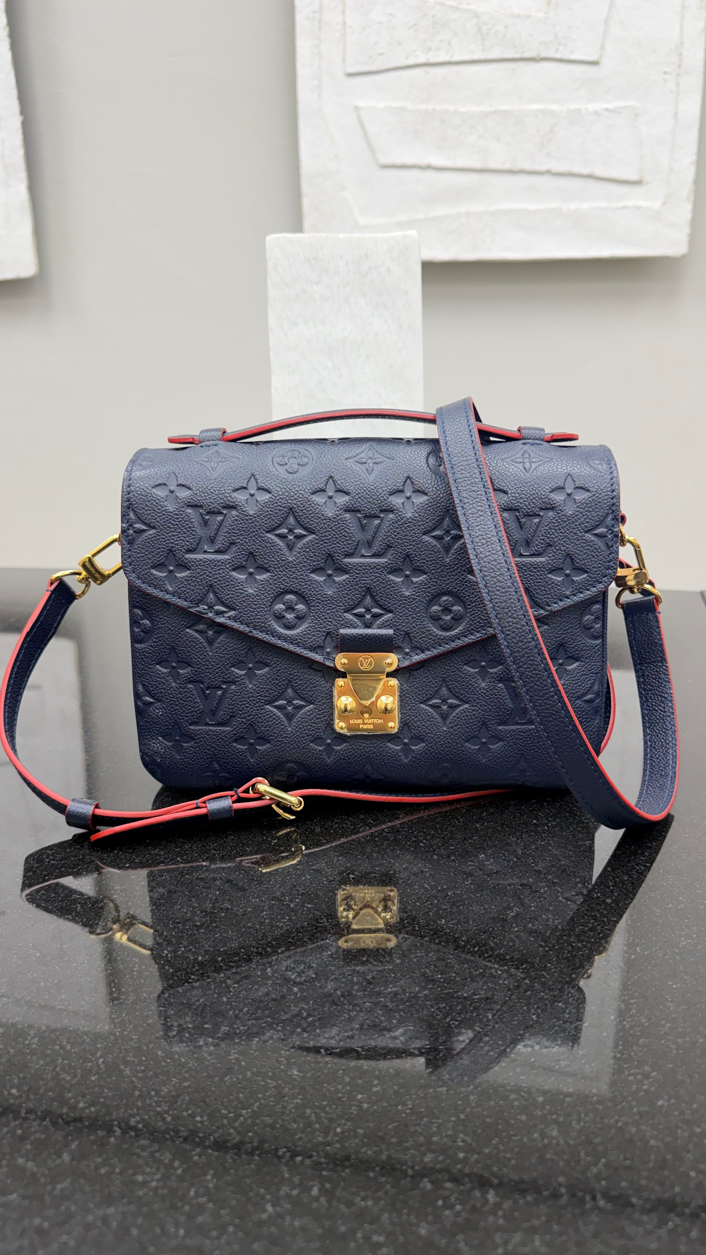 *DONS DROP* BRAND NEW - Louis Vuitton Blue Monogram Empreinte Pochette Metis