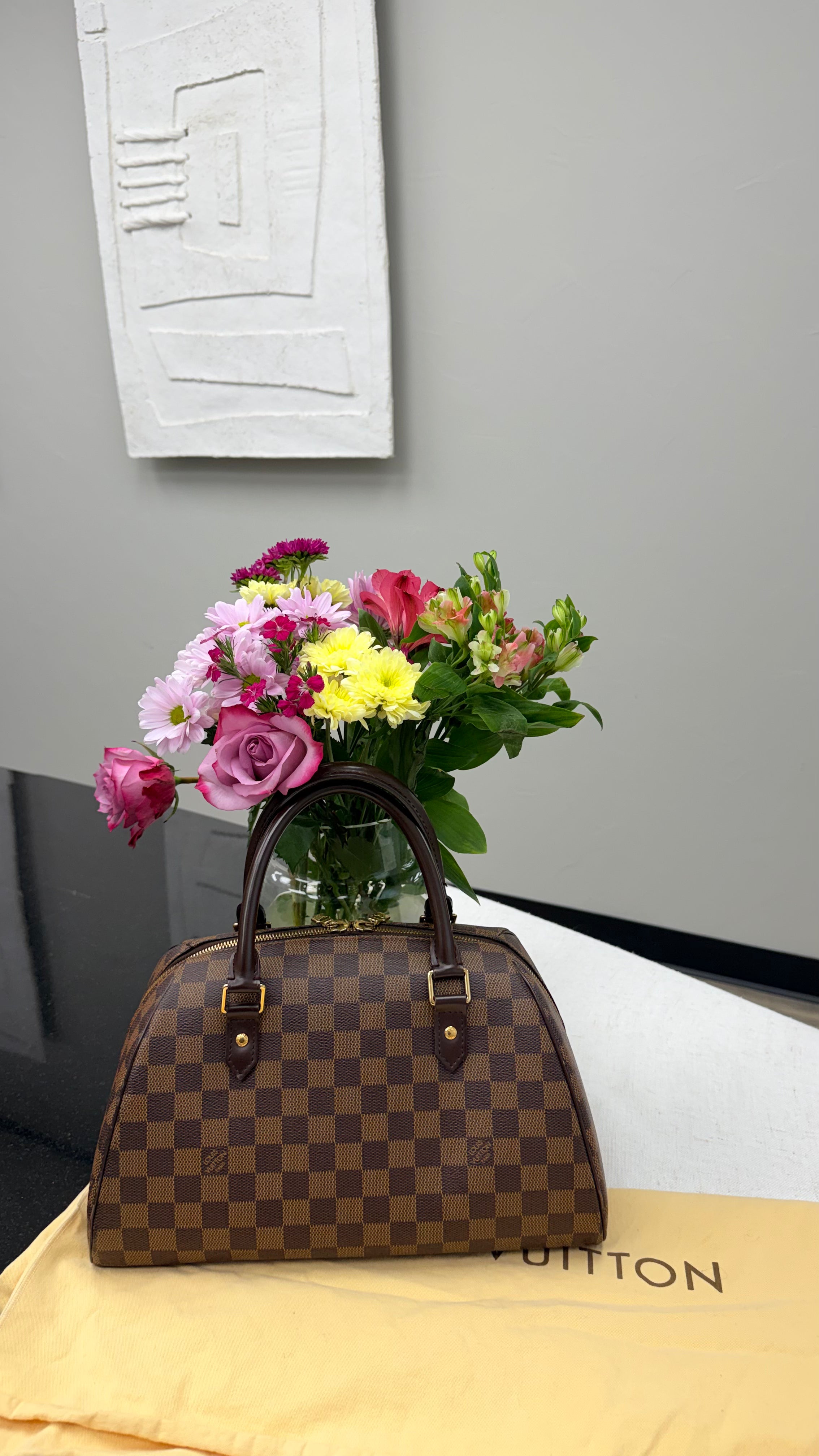 *DONS DROP* LIKE NEW - Louis Vuitton Damier Ebene Ribera MM Handbag