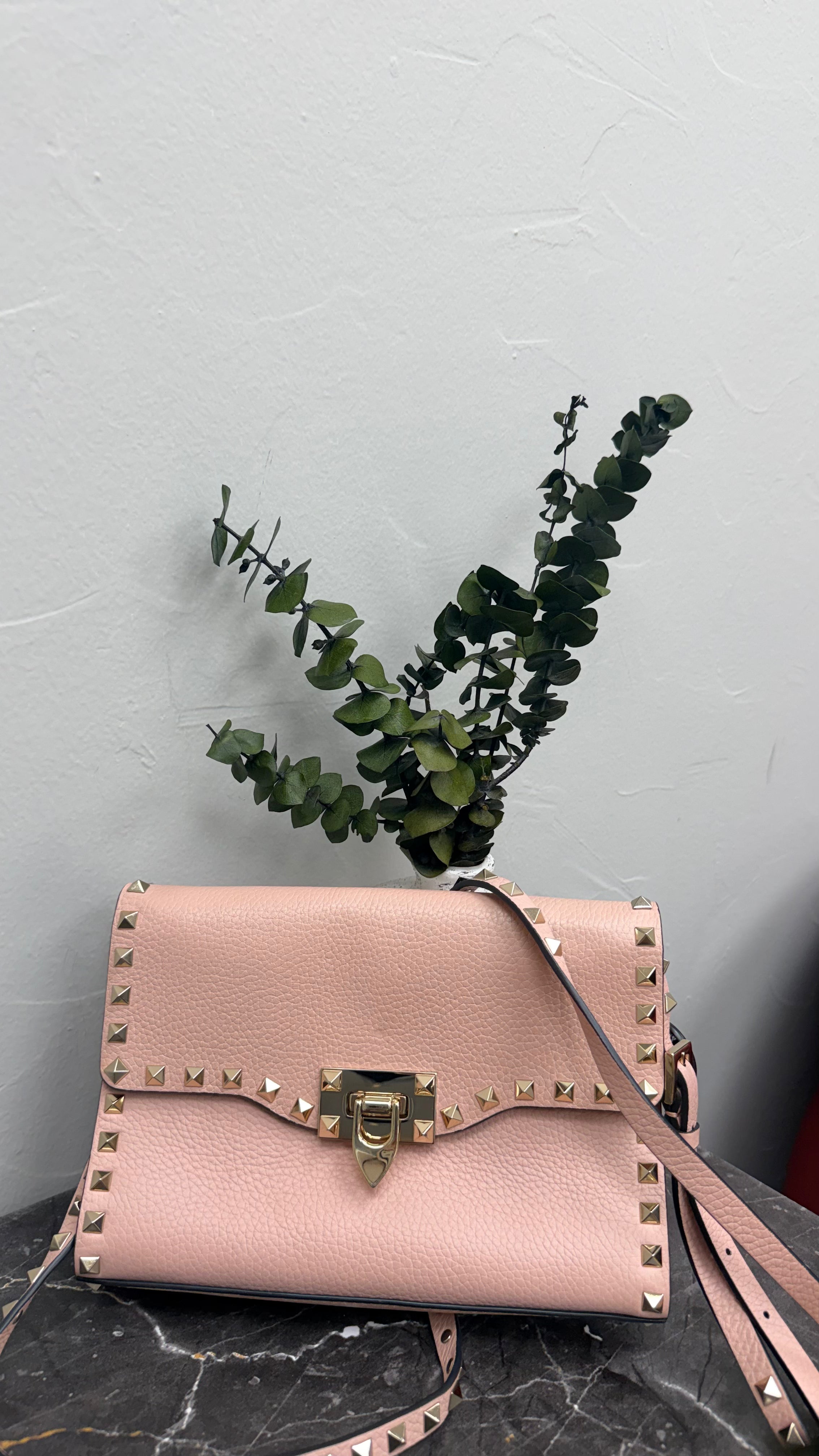 *DONS DROP* Valentino Pink Grained Leather Rockstud Small Crossbody Bag