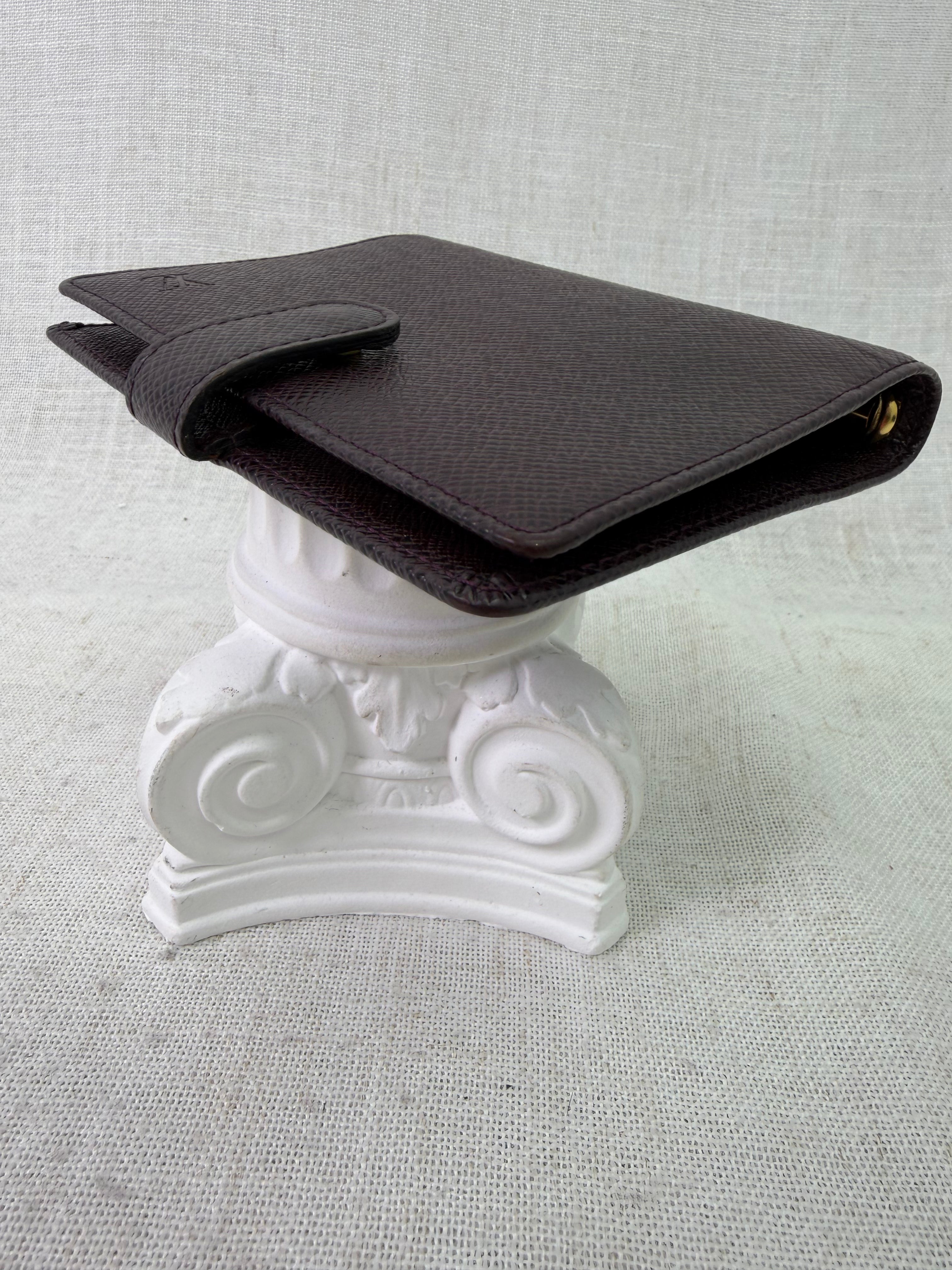 Louis Vuitton Plum Taiga Passport Agenda PM