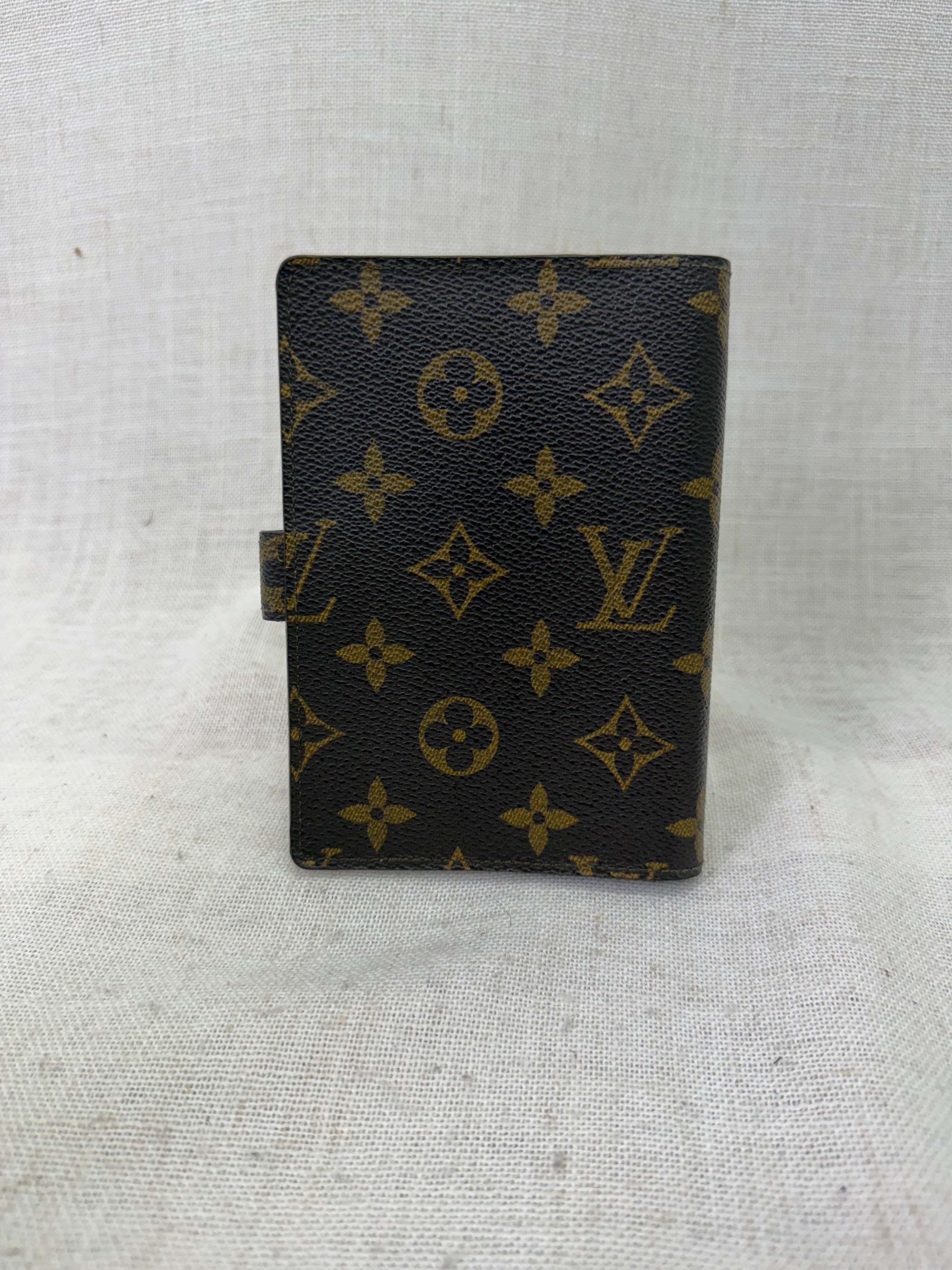 Louis Vuitton Monogram Passport Agenda PM