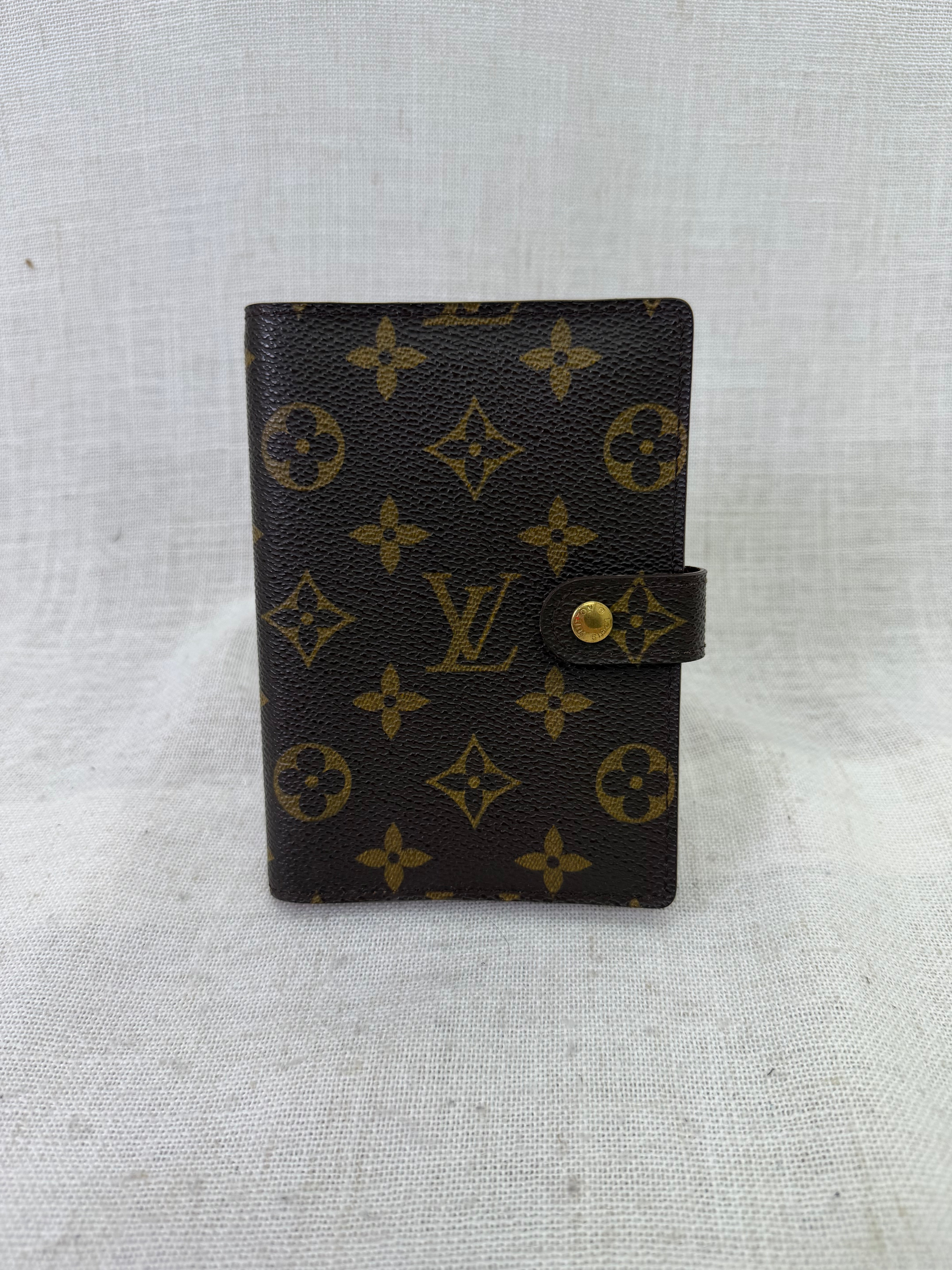 Louis Vuitton Monogram Passport Agenda PM