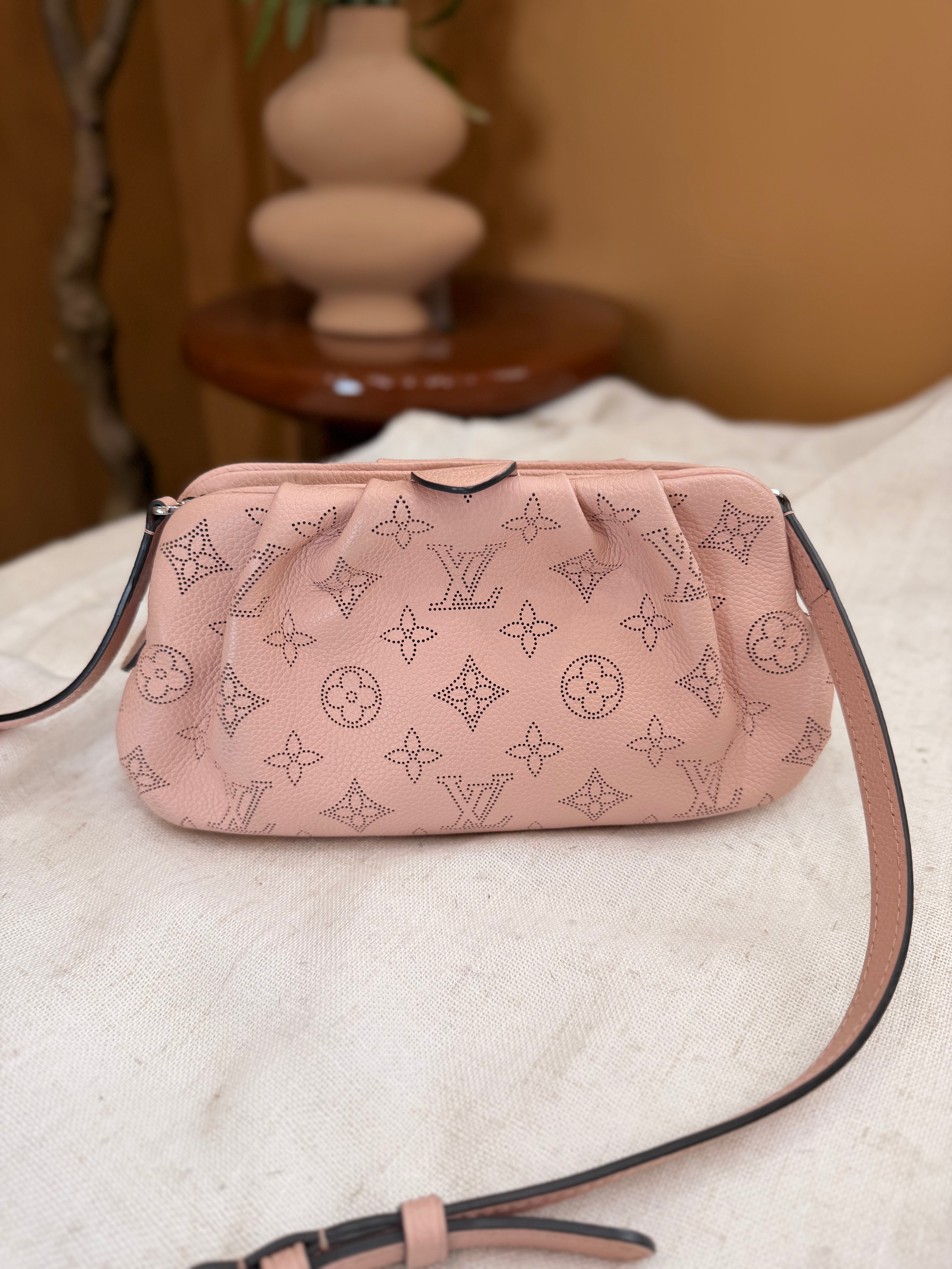Louis Vuitton Dusty Rose Mahina Leather Scala Crossbody