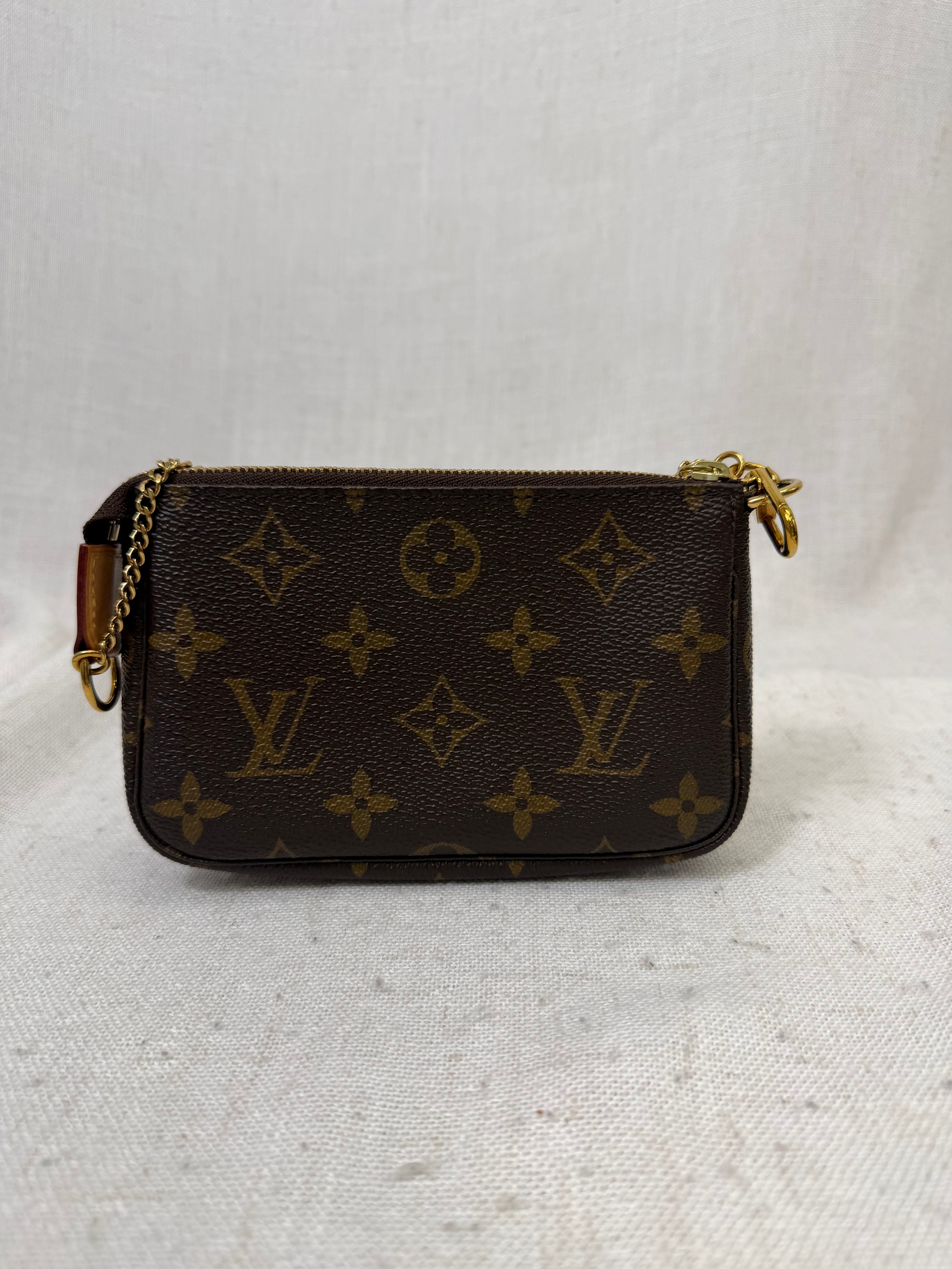 Louis Vuitton Monogram Mini Pochette Accessoires