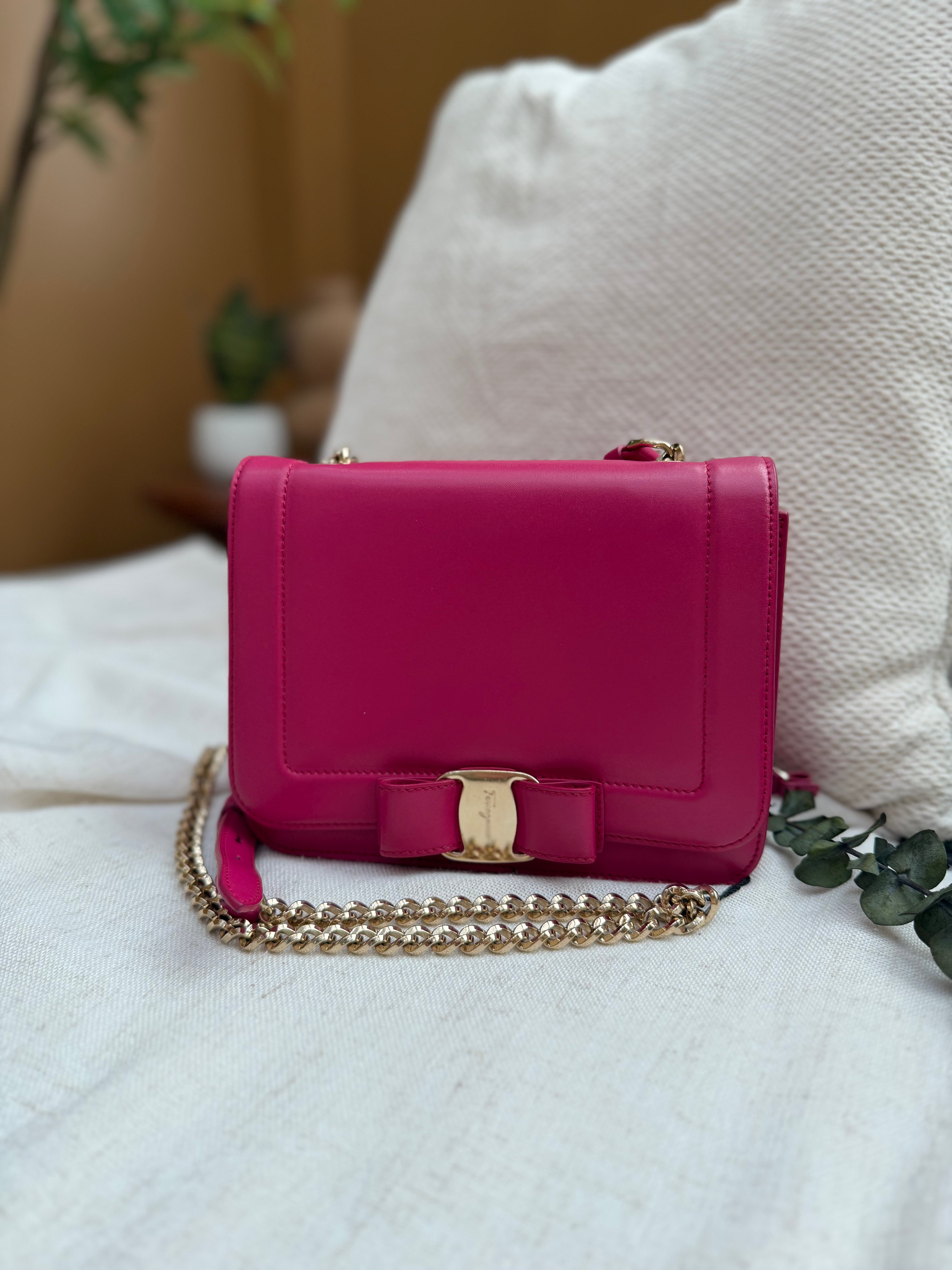 *DONS PRE-DROP* Salvatore Ferragamo Raspberry Leather Vara Bow Chain Shoulder Bag