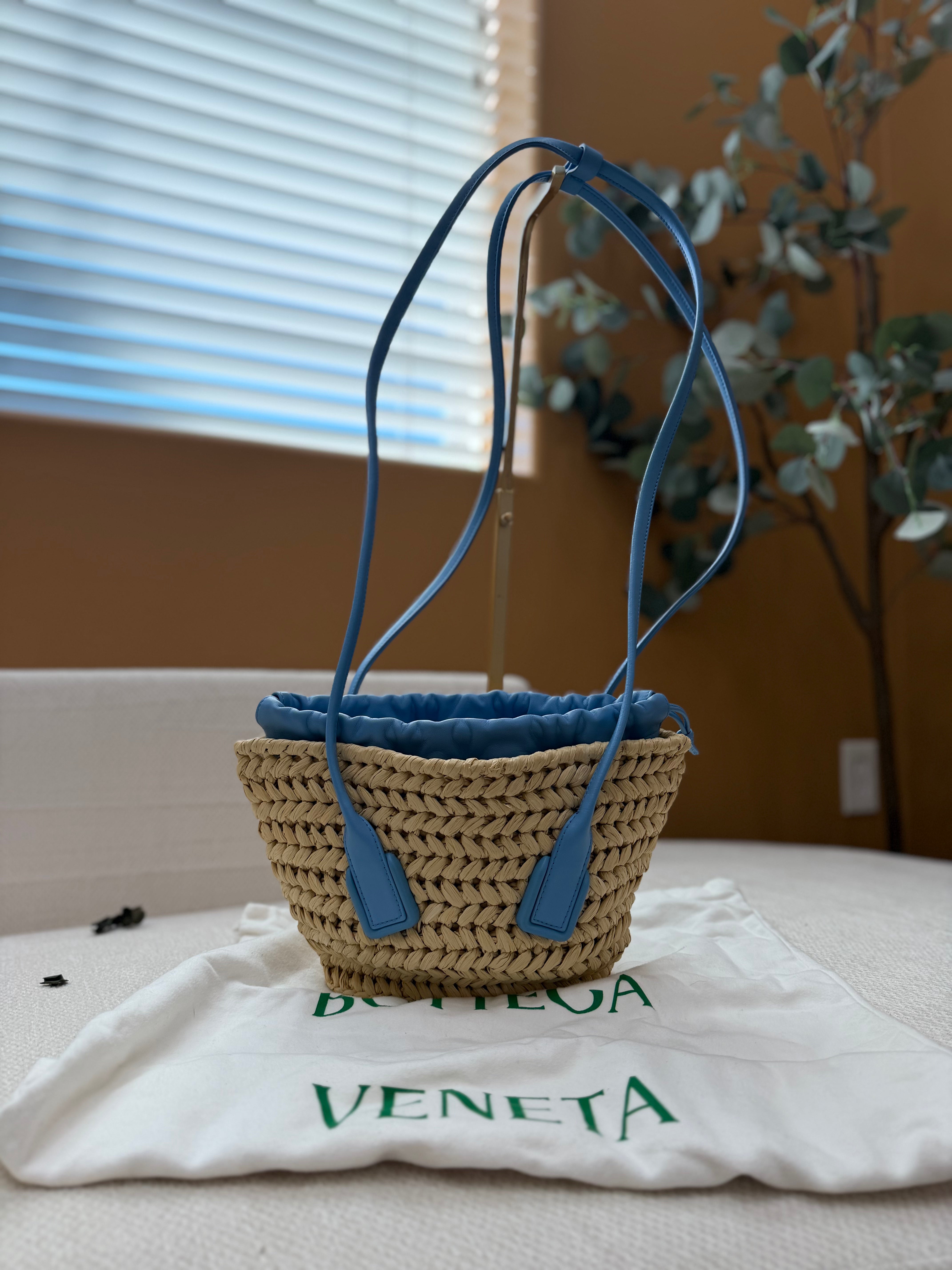 *DONS PRE-DROP* Bottega Veneta Sky Blue Leather & Raffia Small Acro Basket Bag