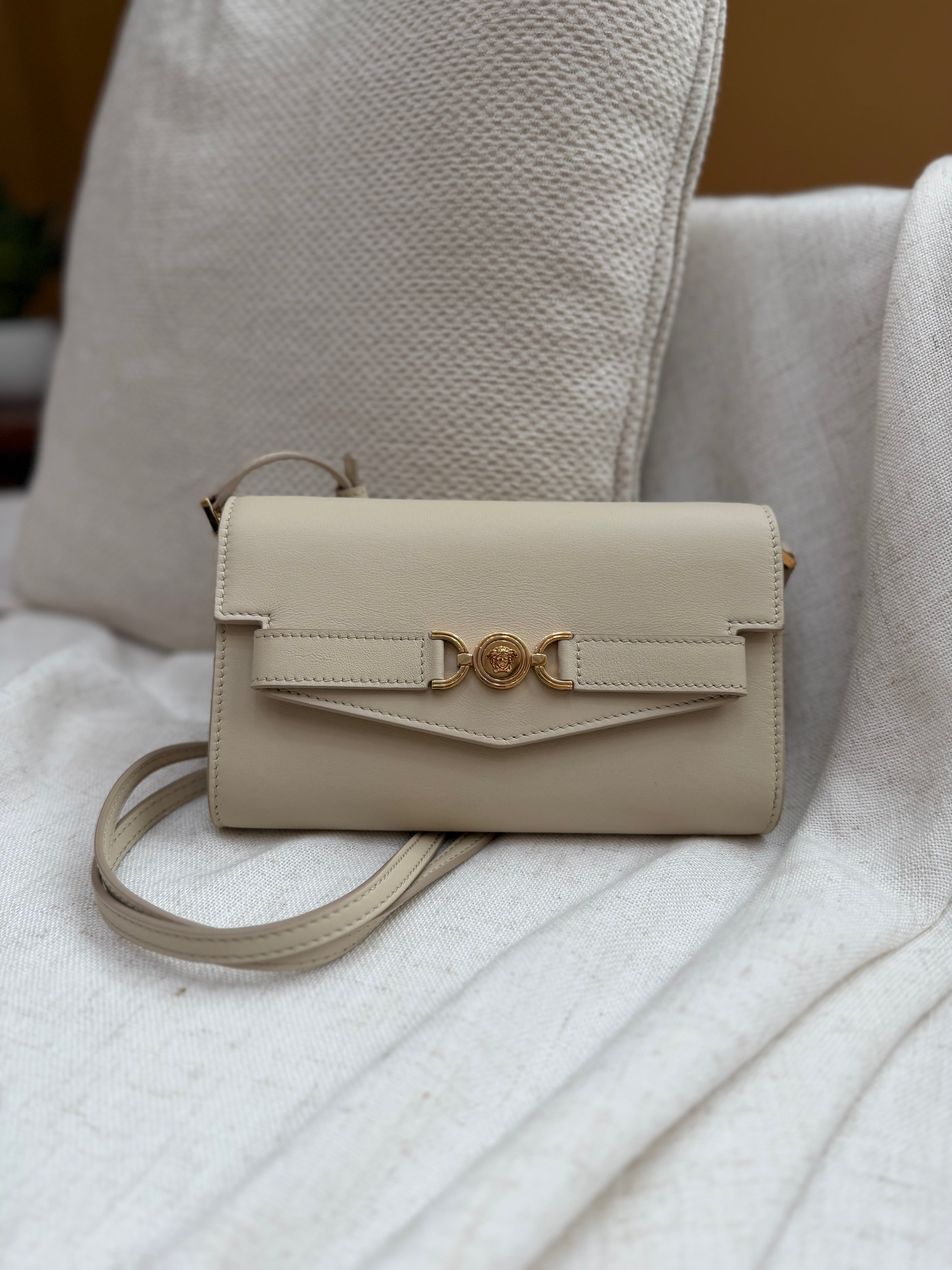 *DONS PRE-DROP* LIKE NEW- Versace Ivory Calfskin Medusa 95 Clutch Crossbody