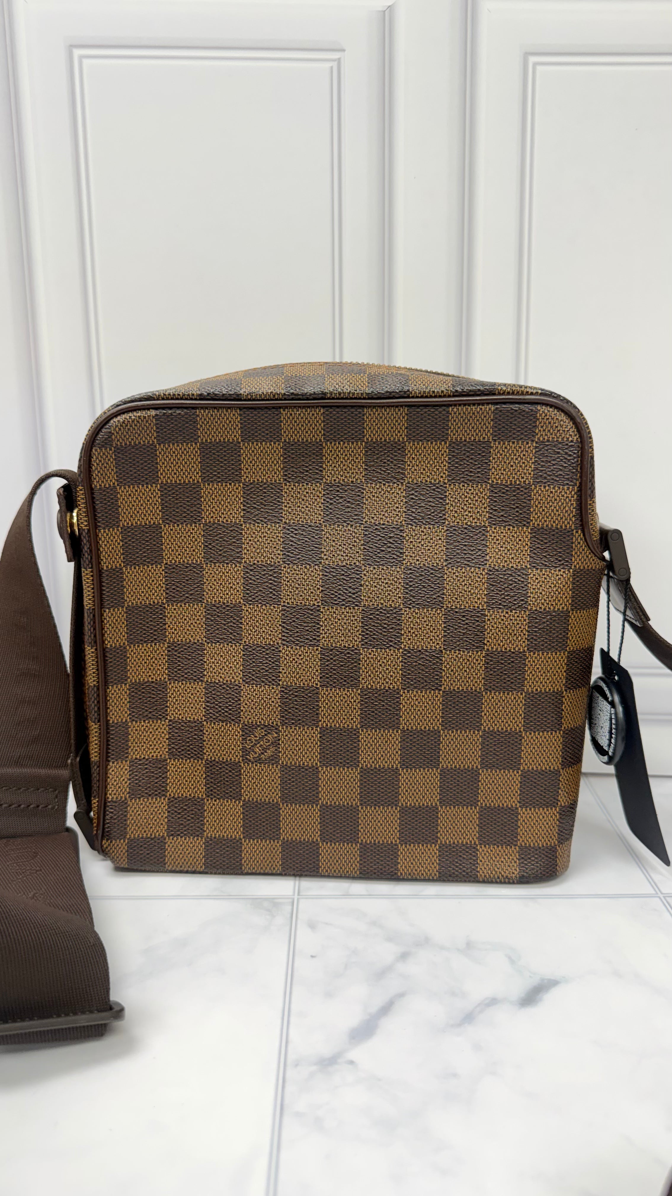 *DONS DROP* Louis Vuitton Damier Ebene Olav Crossbody Bag PM