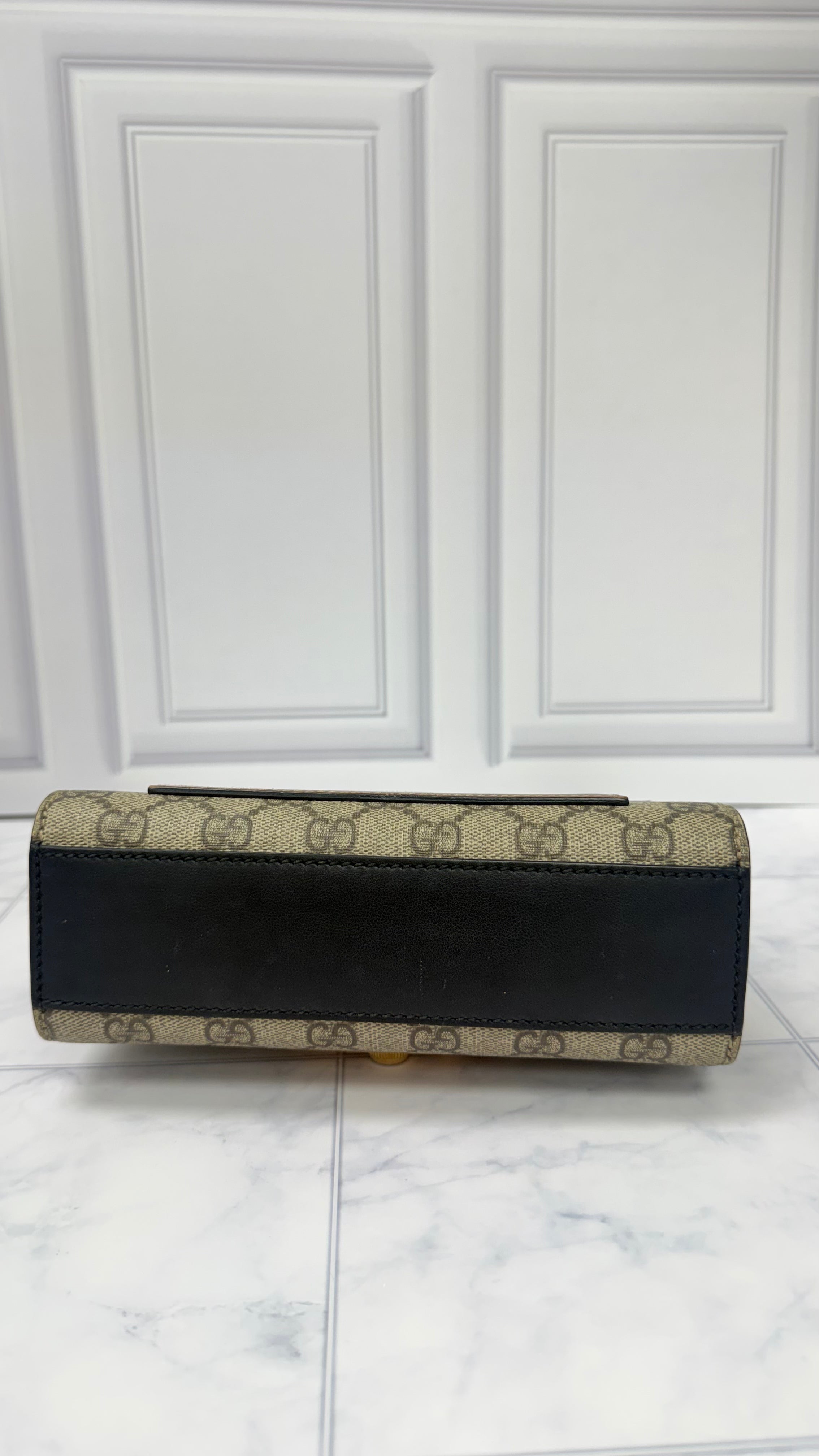 *DONS DROP* Gucci Black & GG Supreme Padlock Chain Shoulder Bag