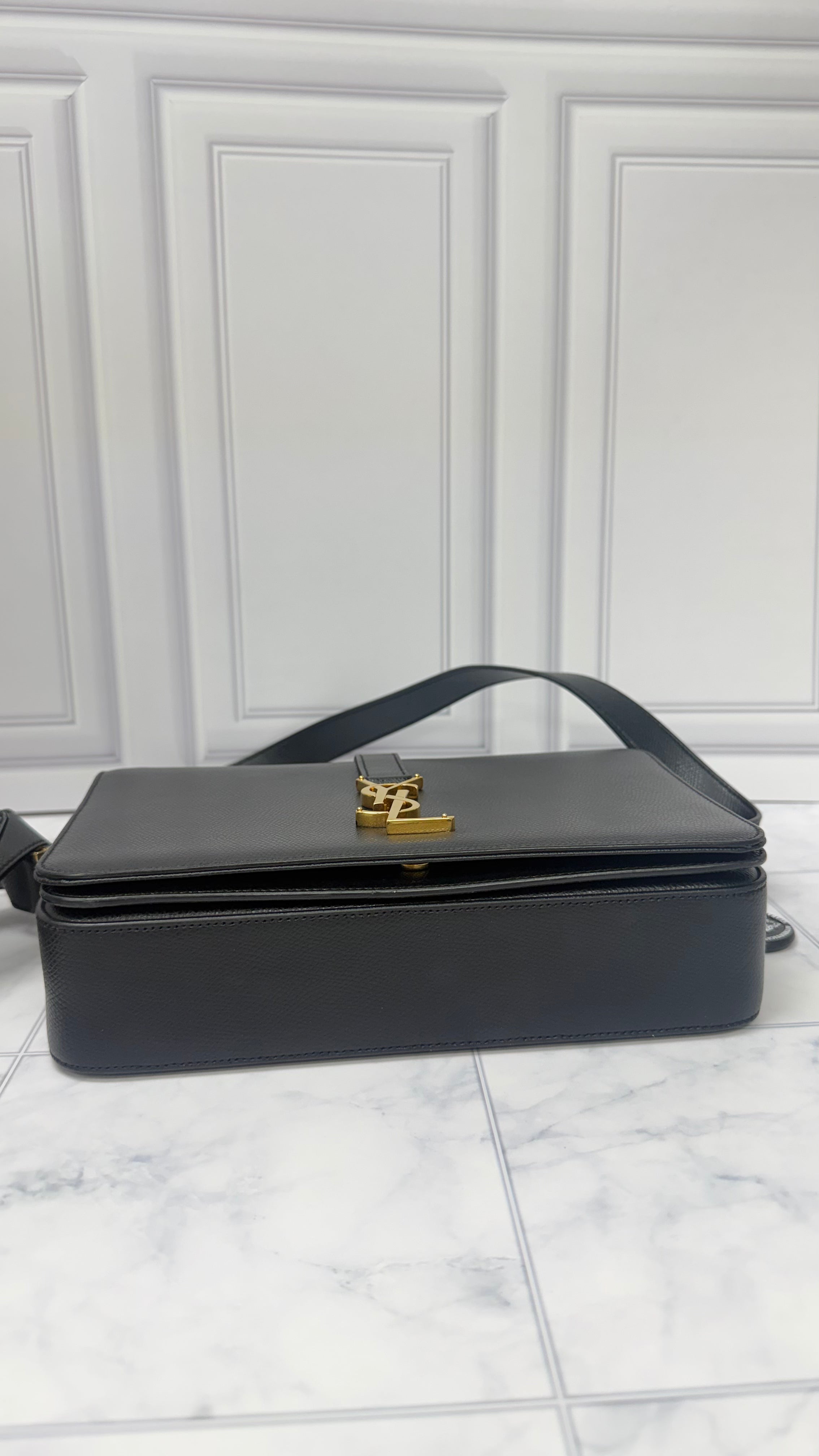 *DONS DROP* Saint Laurent YSL Pebbled Leather Medium Universite Crossbody