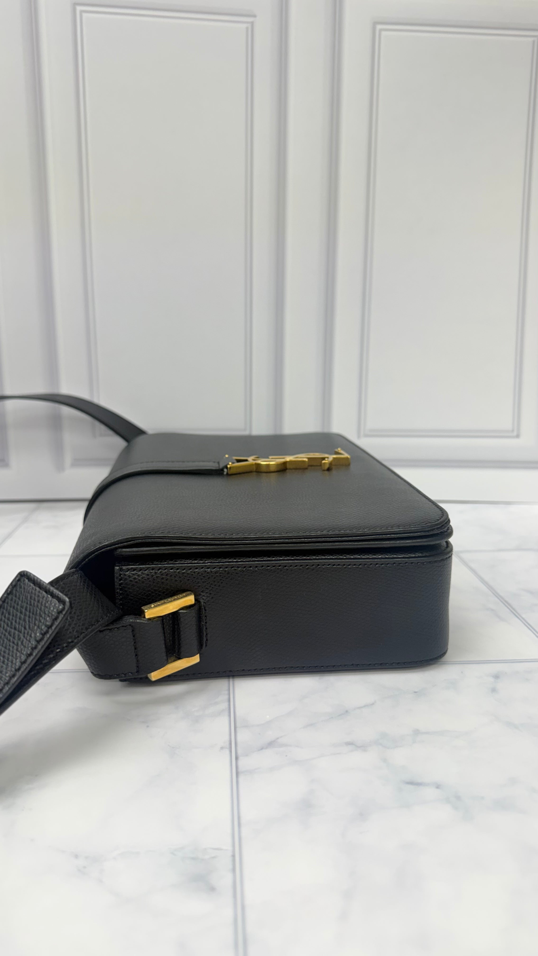 *DONS DROP* Saint Laurent YSL Pebbled Leather Medium Universite Crossbody