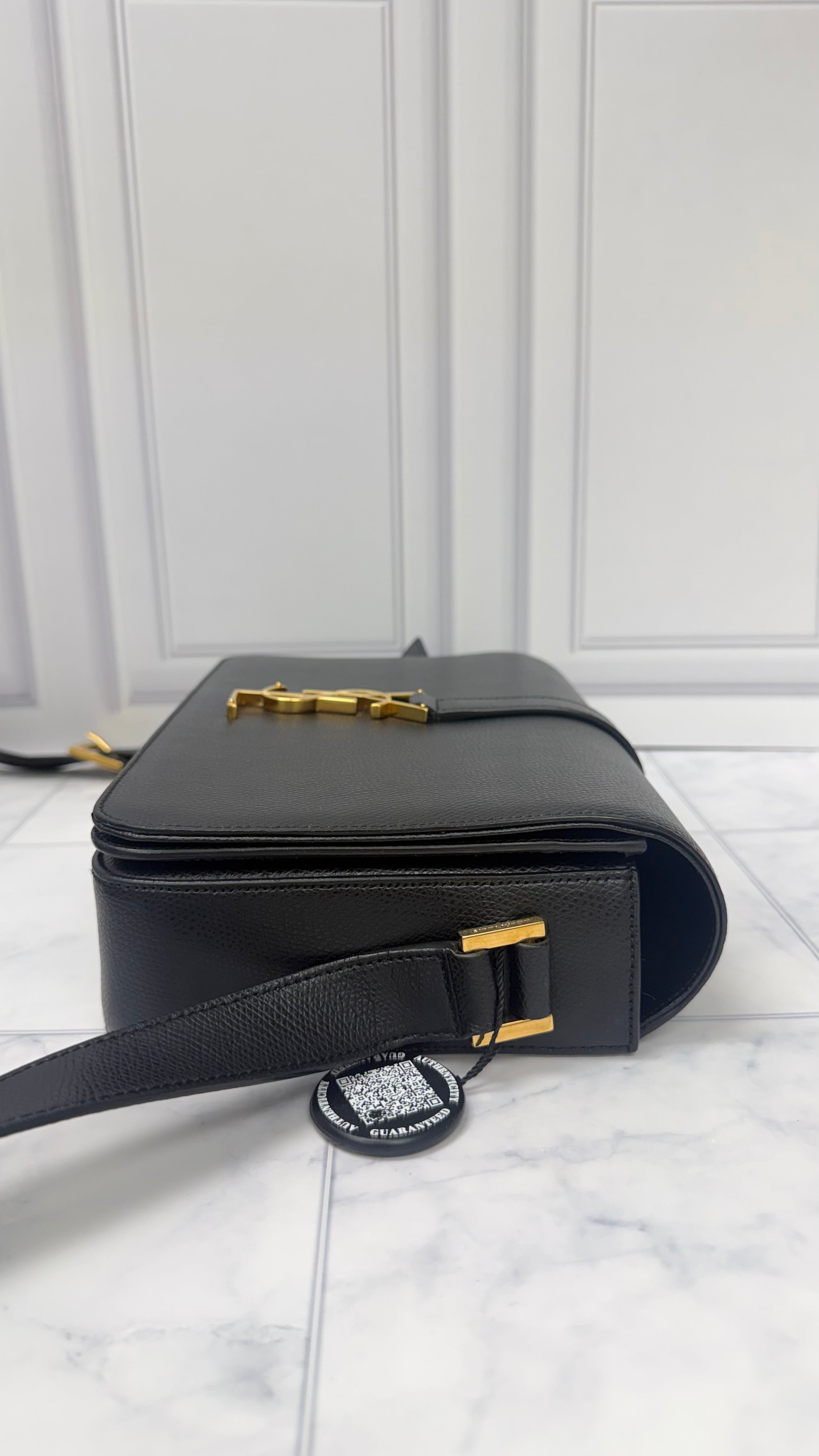 *DONS DROP* Saint Laurent YSL Pebbled Leather Medium Universite Crossbody