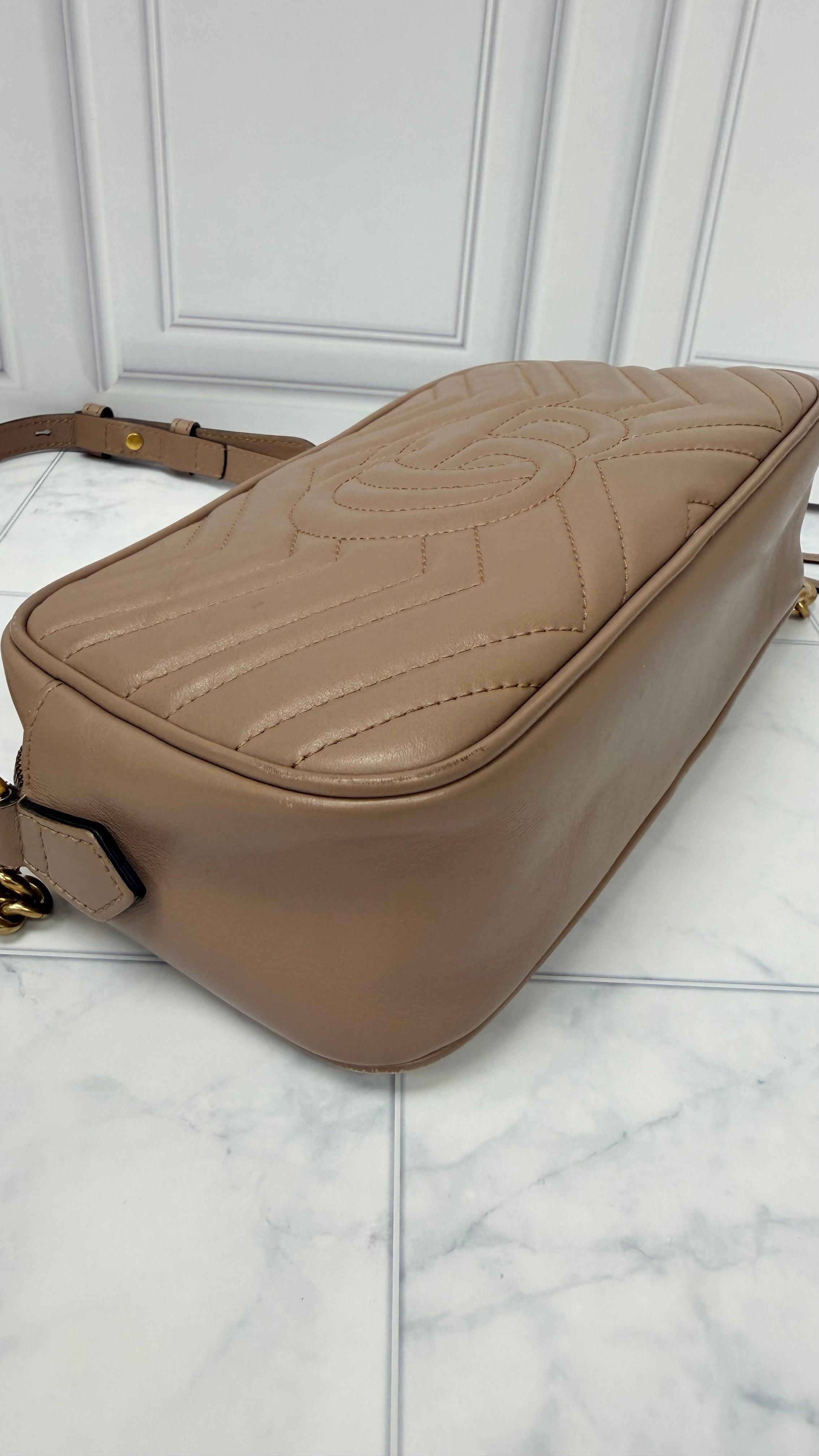 *DONS DROP* Gucci Dusty Pink Leather GG Marmont Small Camera Bag