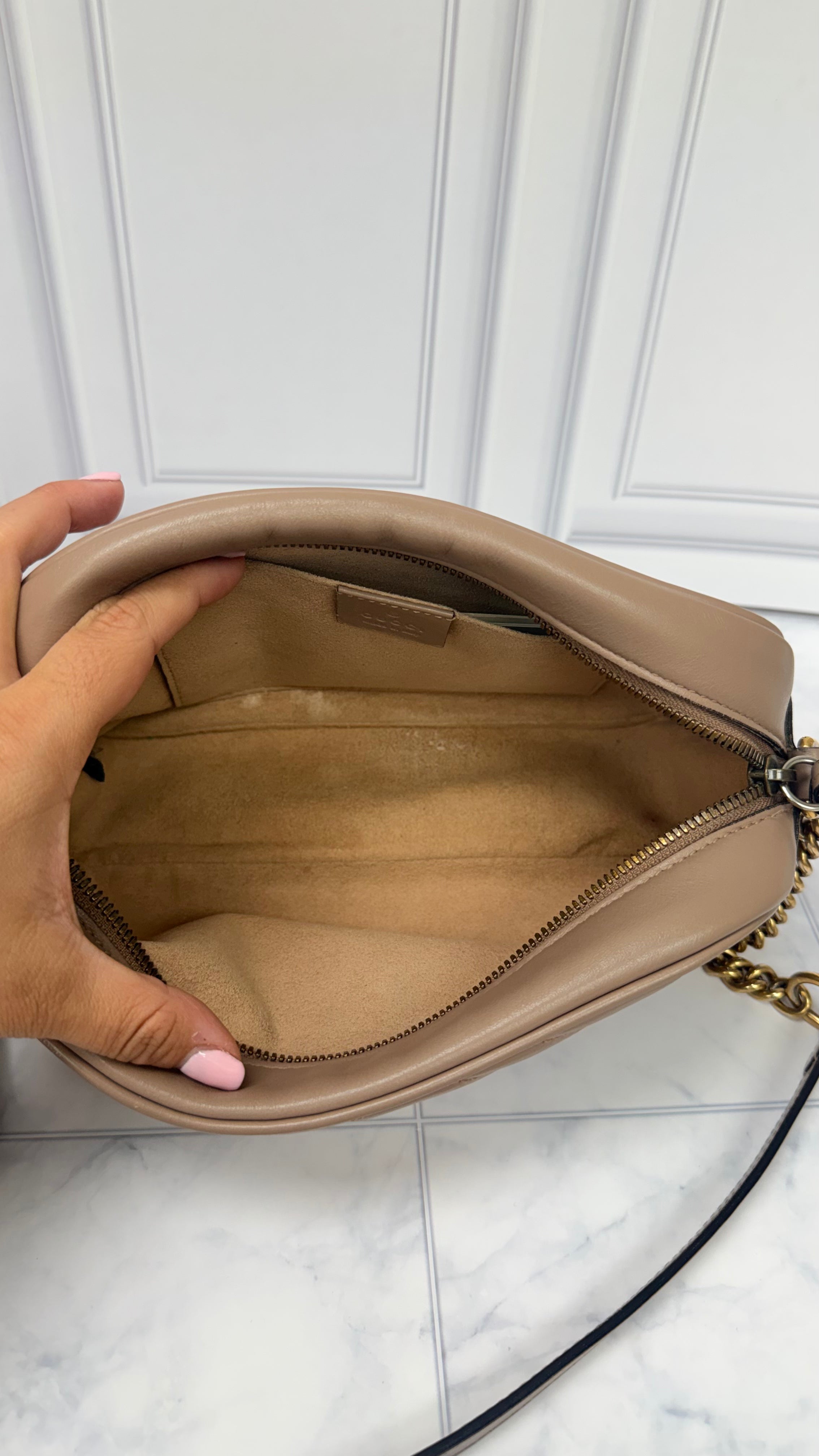 *DONS DROP* Gucci Dusty Pink Leather GG Marmont Small Camera Bag