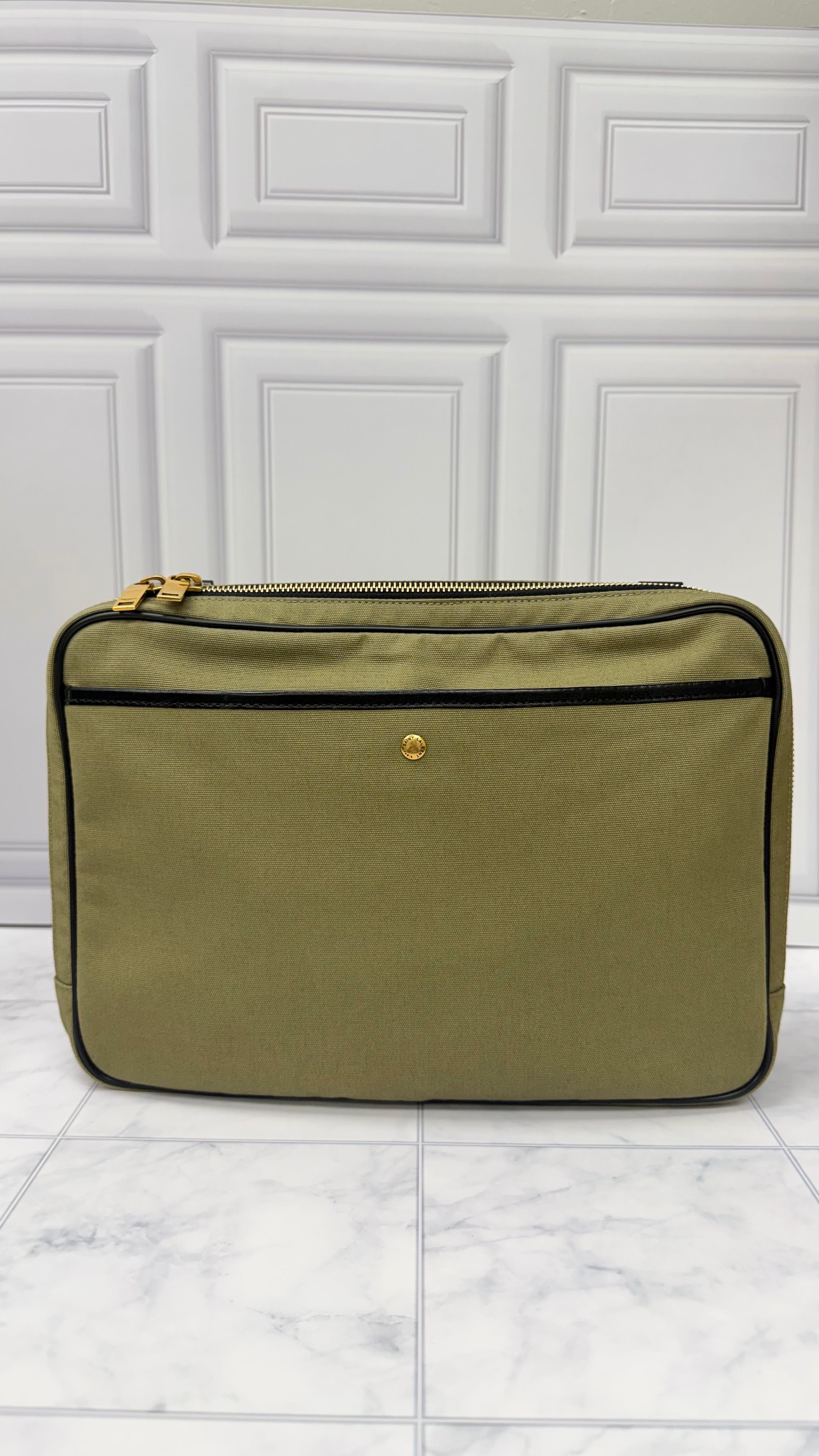 *DONS DROP* LIKE NEW - Saint Laurent YSL Green Canvas Medium Messenger Bag