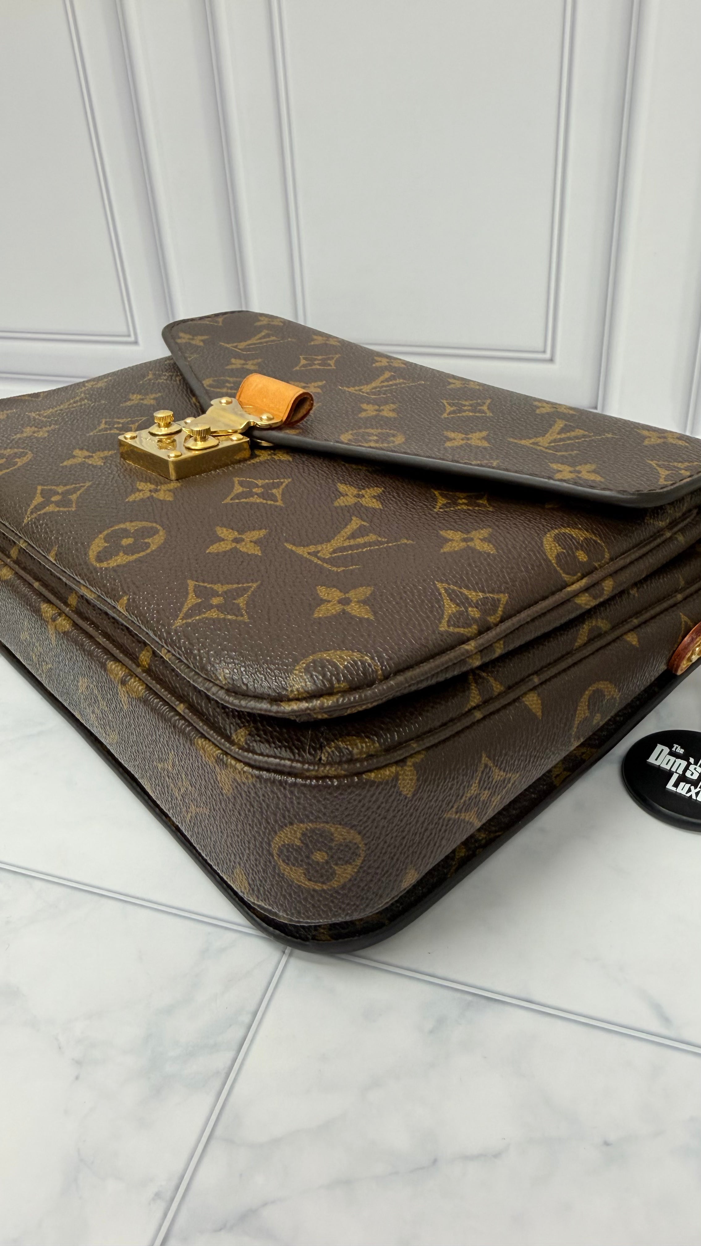 *DONS DROP* LIKE NEW - Louis Vuitton Monogram Pochette Metis Handbag