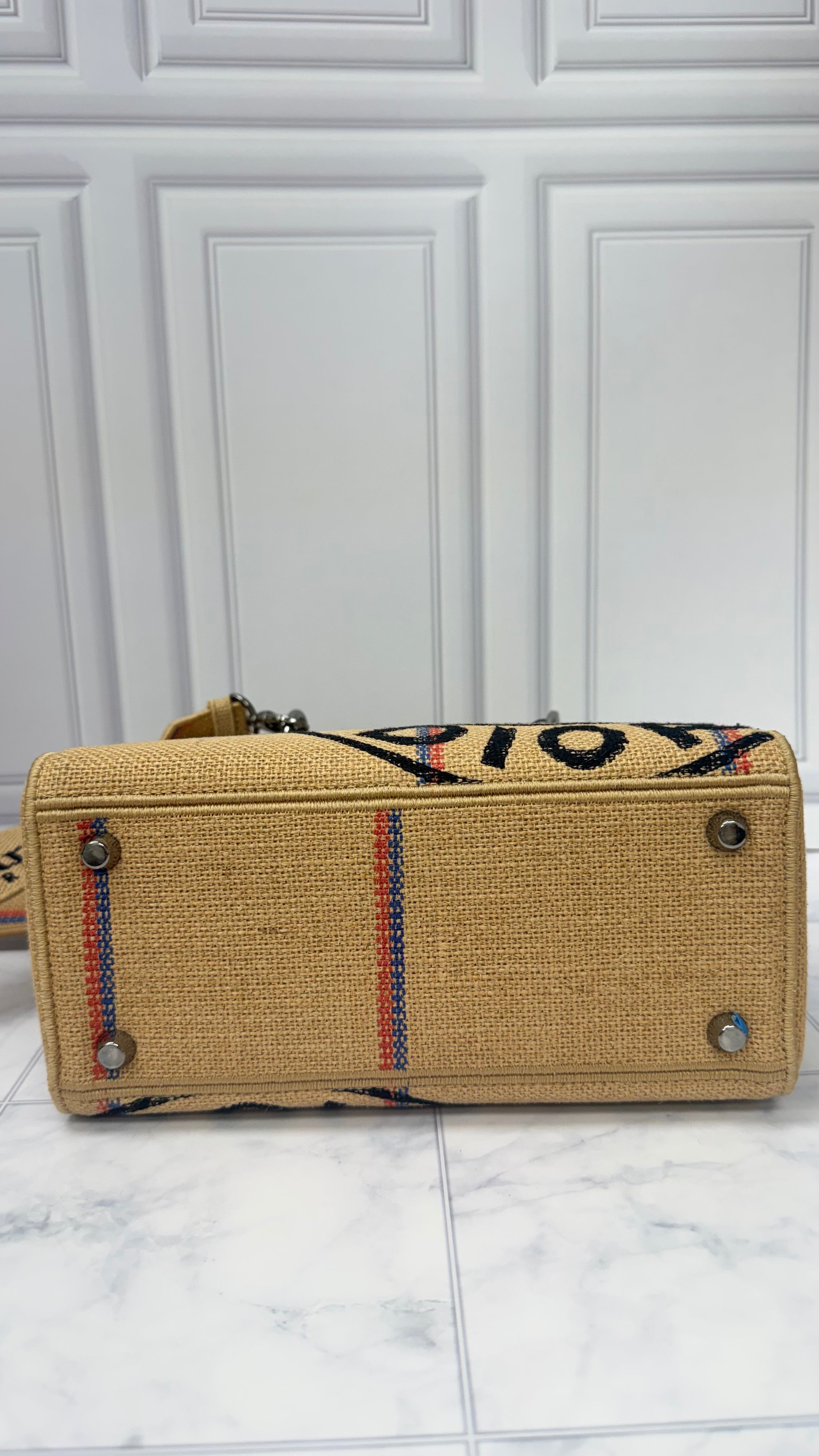 *DONS DROP* LIKE NEW - Christian Dior Beige Jute Canvas Embroidered Lady D-Light Handbag