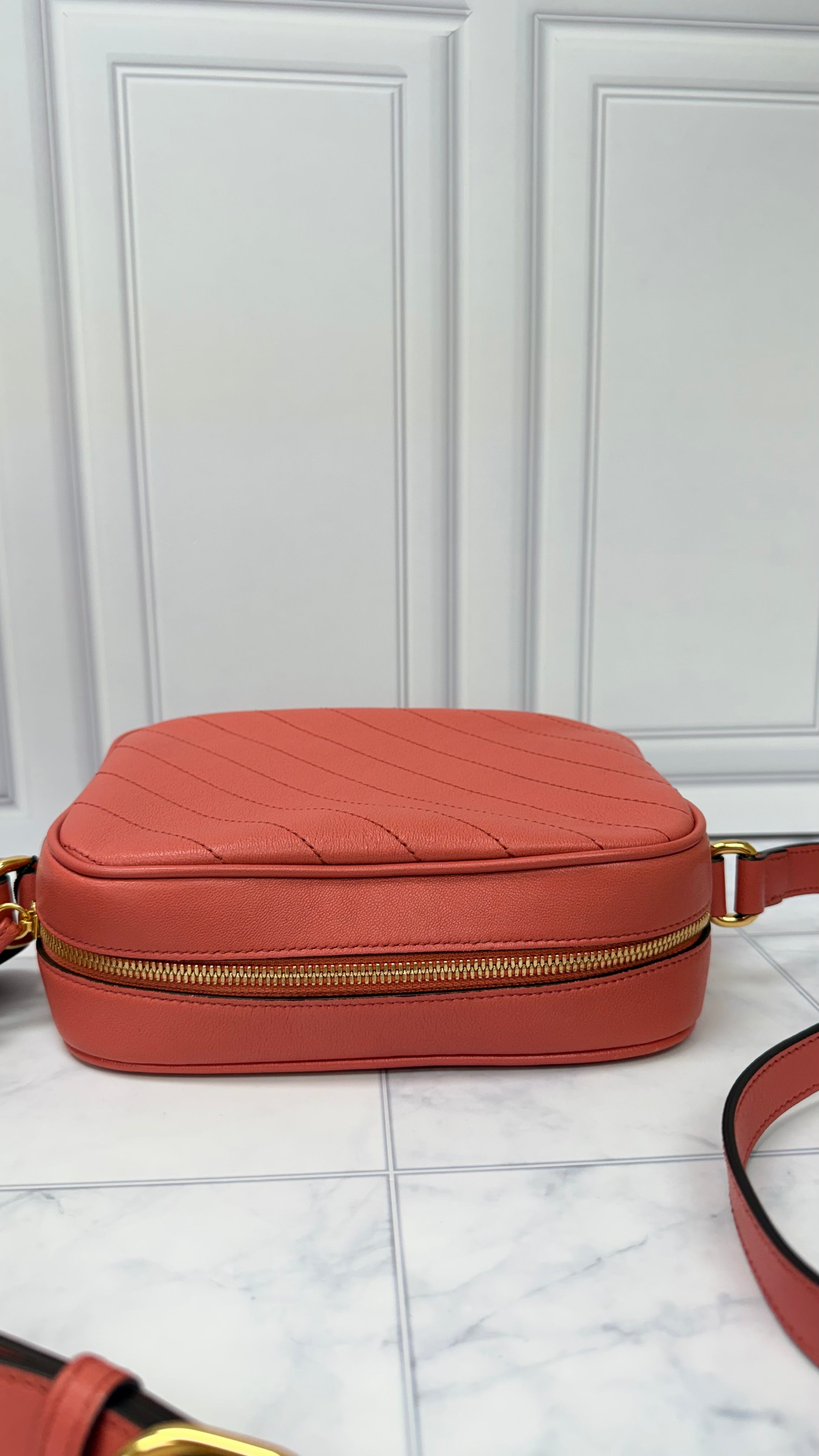 *DONS DROP* Gucci Pink Leather Blondie Small Camera Crossbody