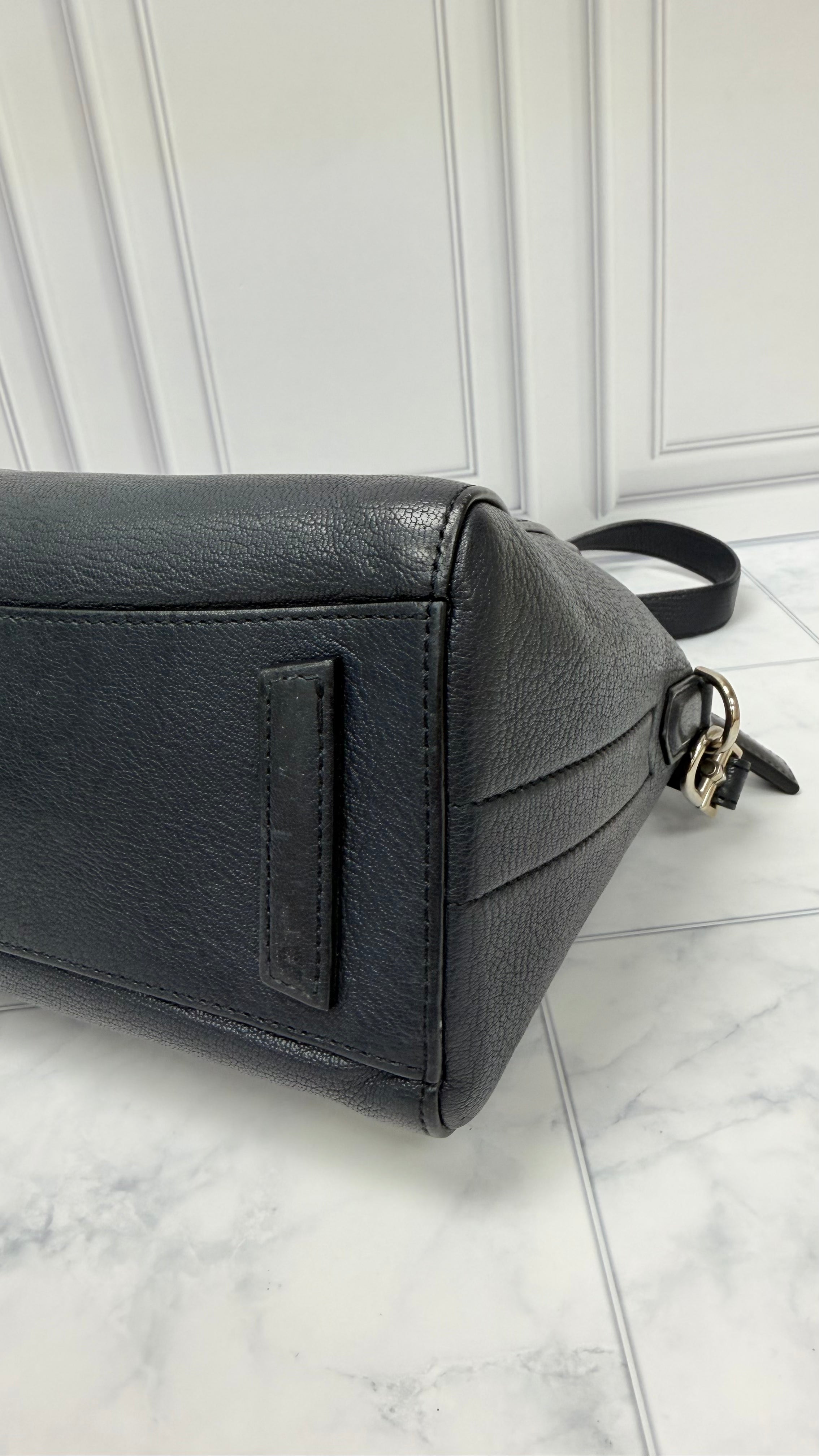 *DONS DROP* Givenchy Navy Leather Mini Antigona Two Way Bag