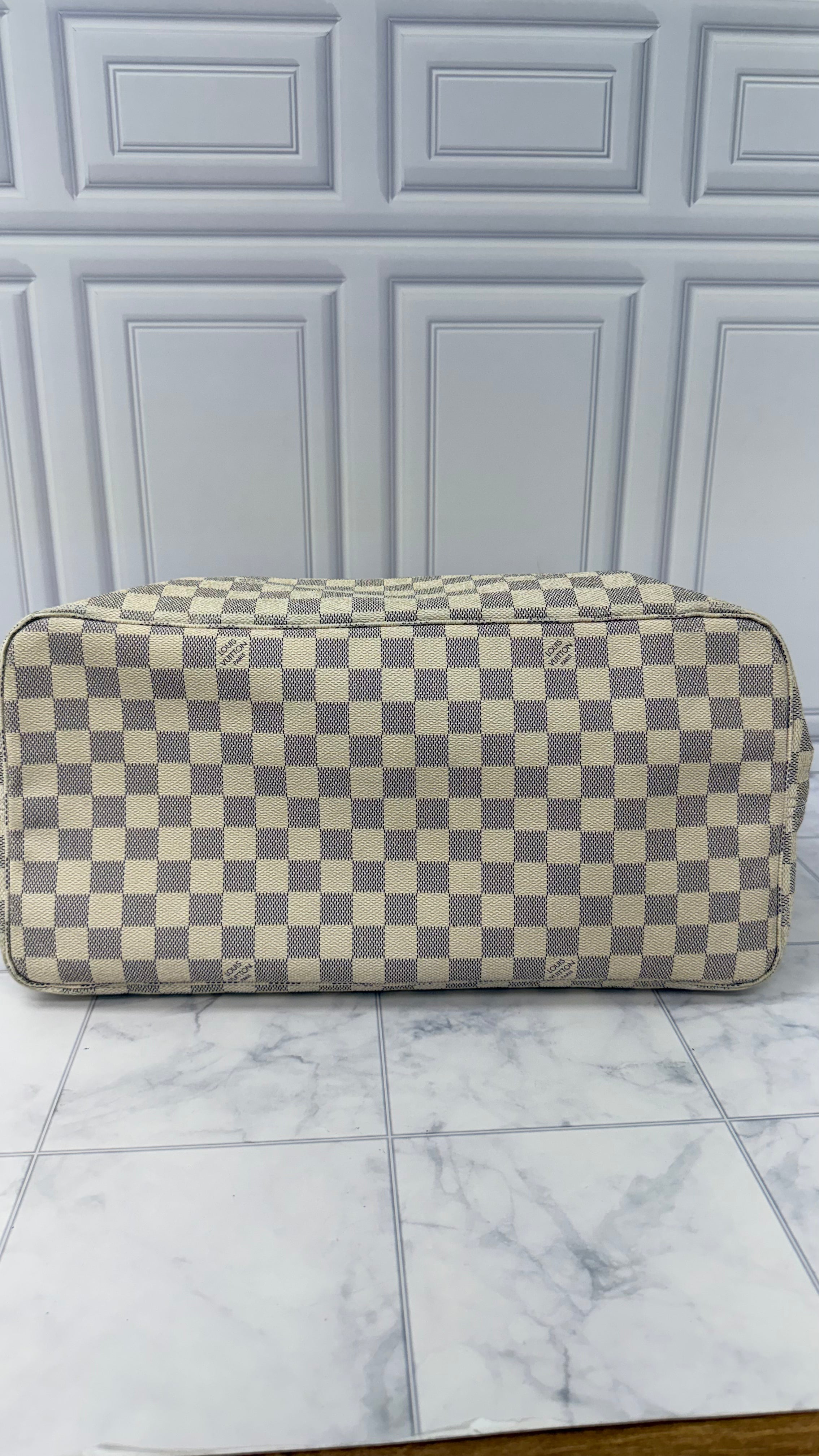 Louis Vuitton Damier Azur Neverfull GM Tote Bag