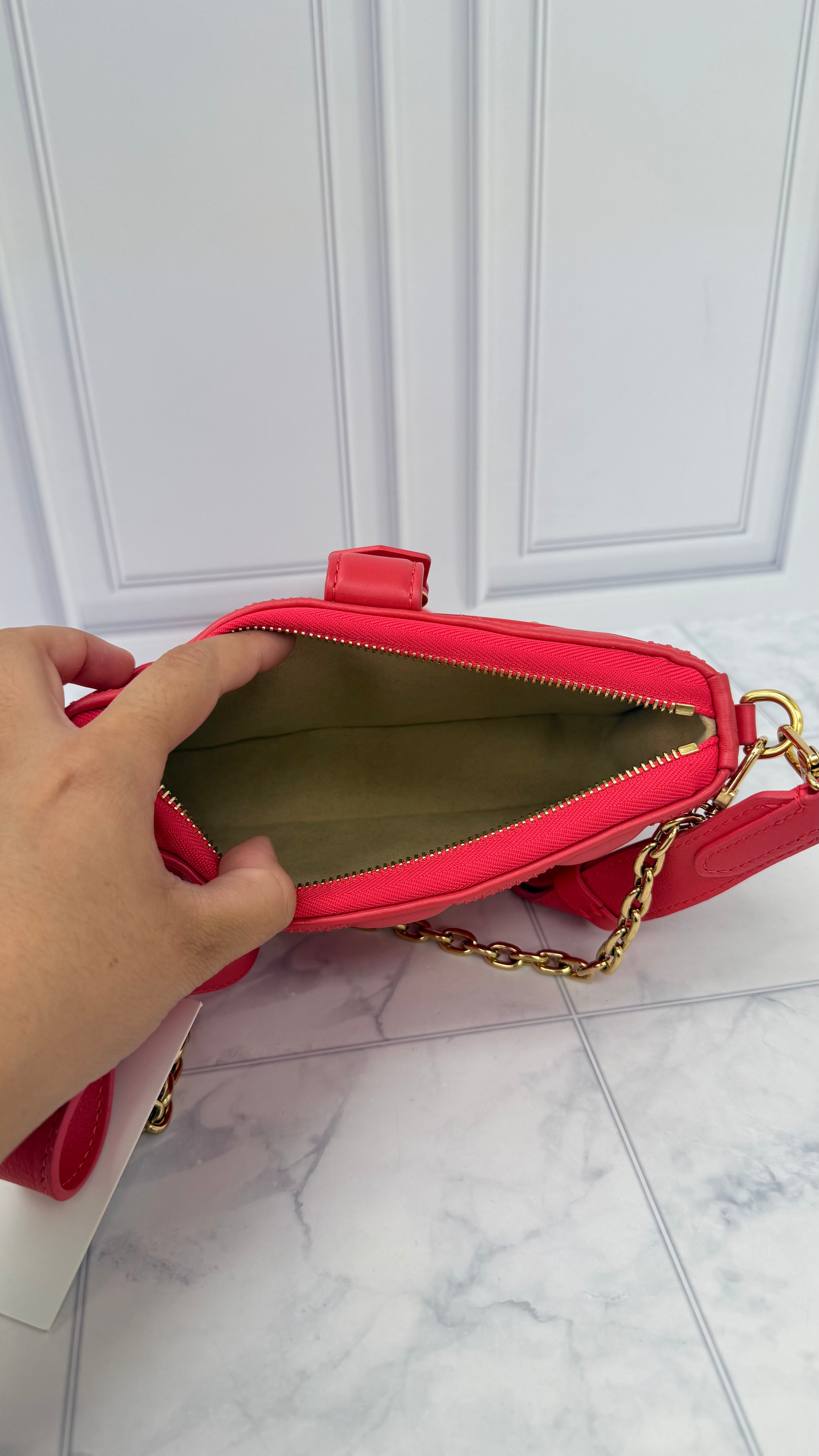 Louis Vuitton Coral Pink Lambskin Leather Pochette Troca Crossbody Bag