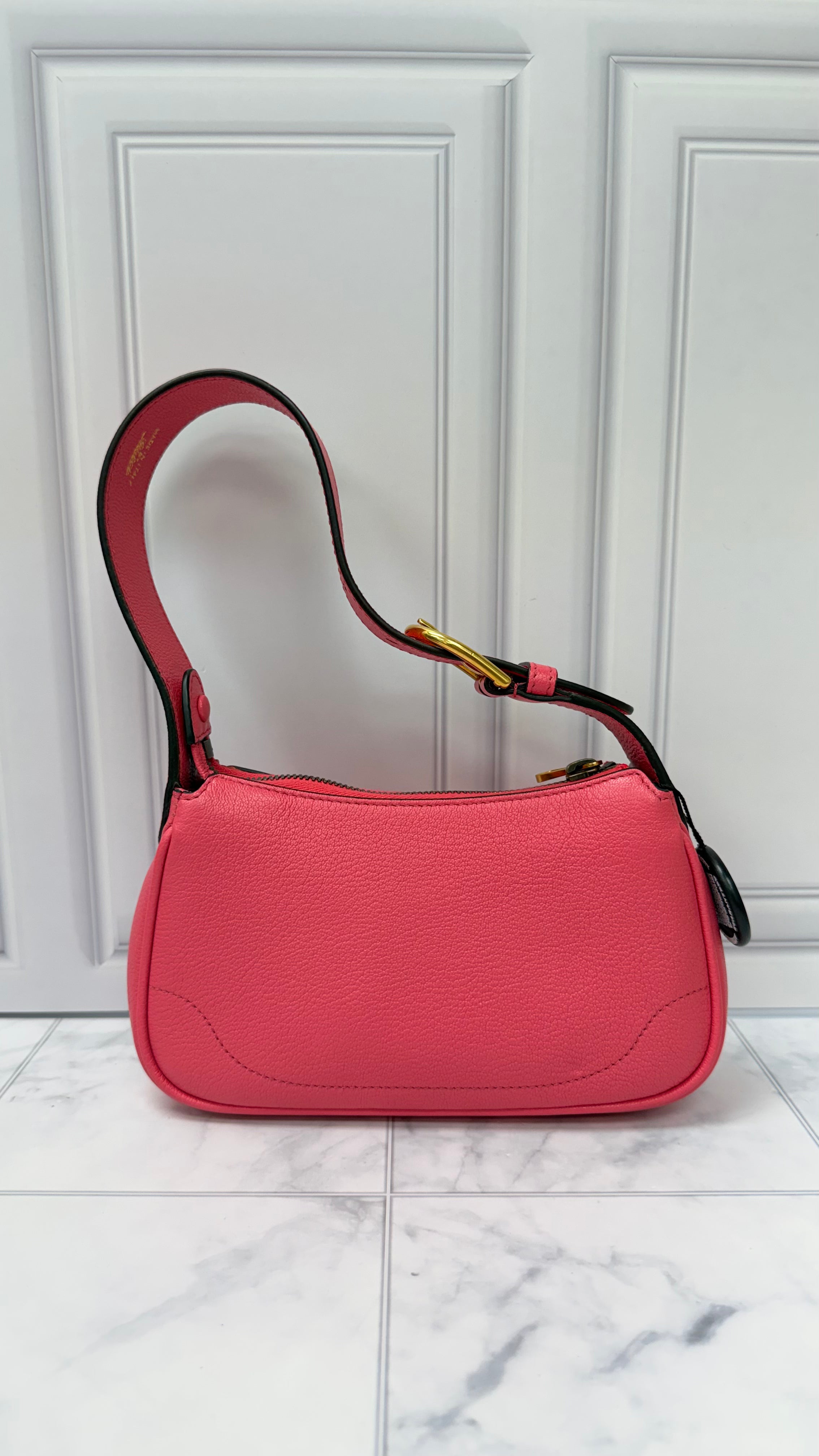*DONS DROP* Gucci Pink Leather Mini Aphrodite Shoulder bag