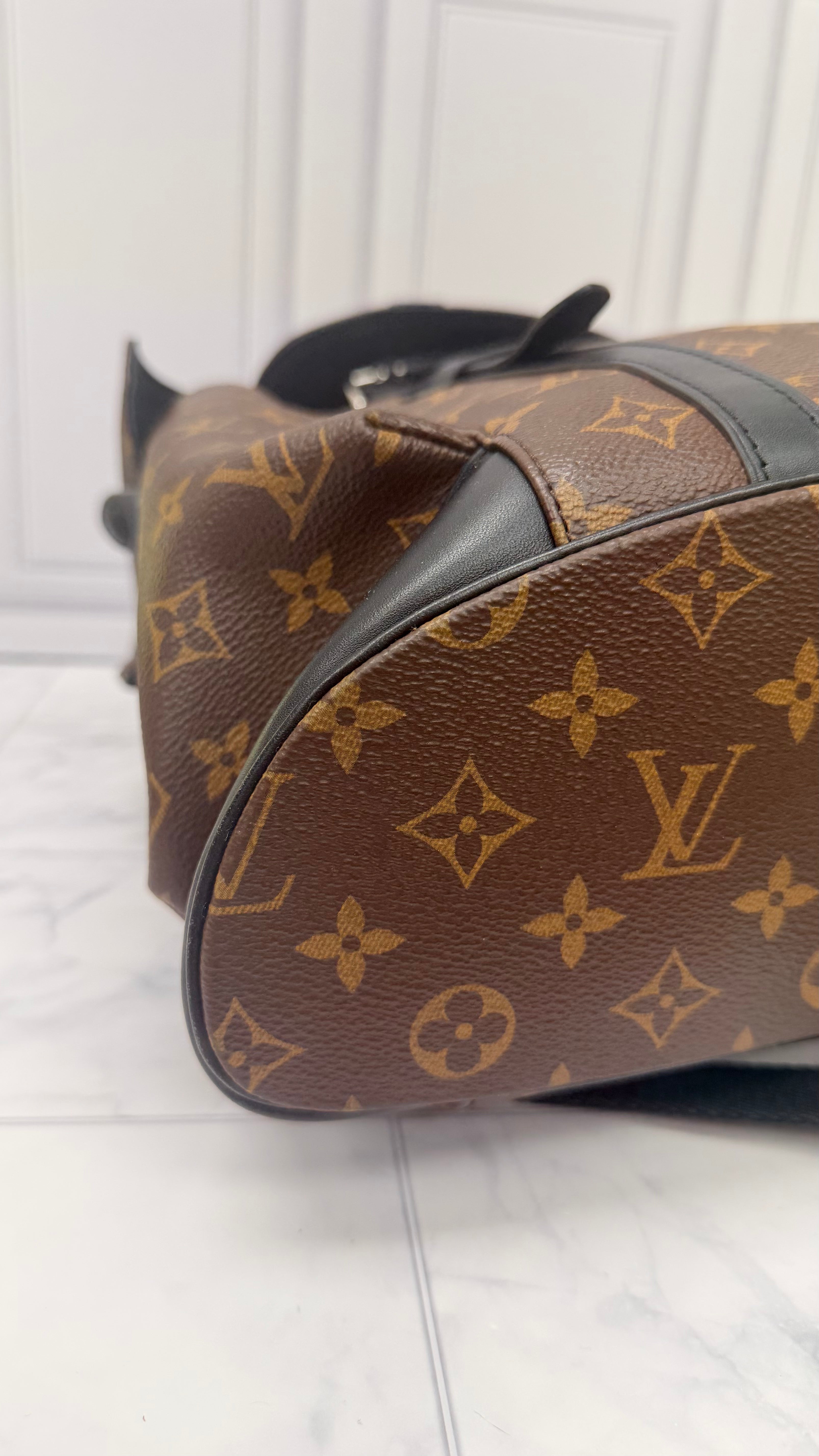 *DONS DROP* Louis Vuitton Monogram Macassar Christopher MM Backpack