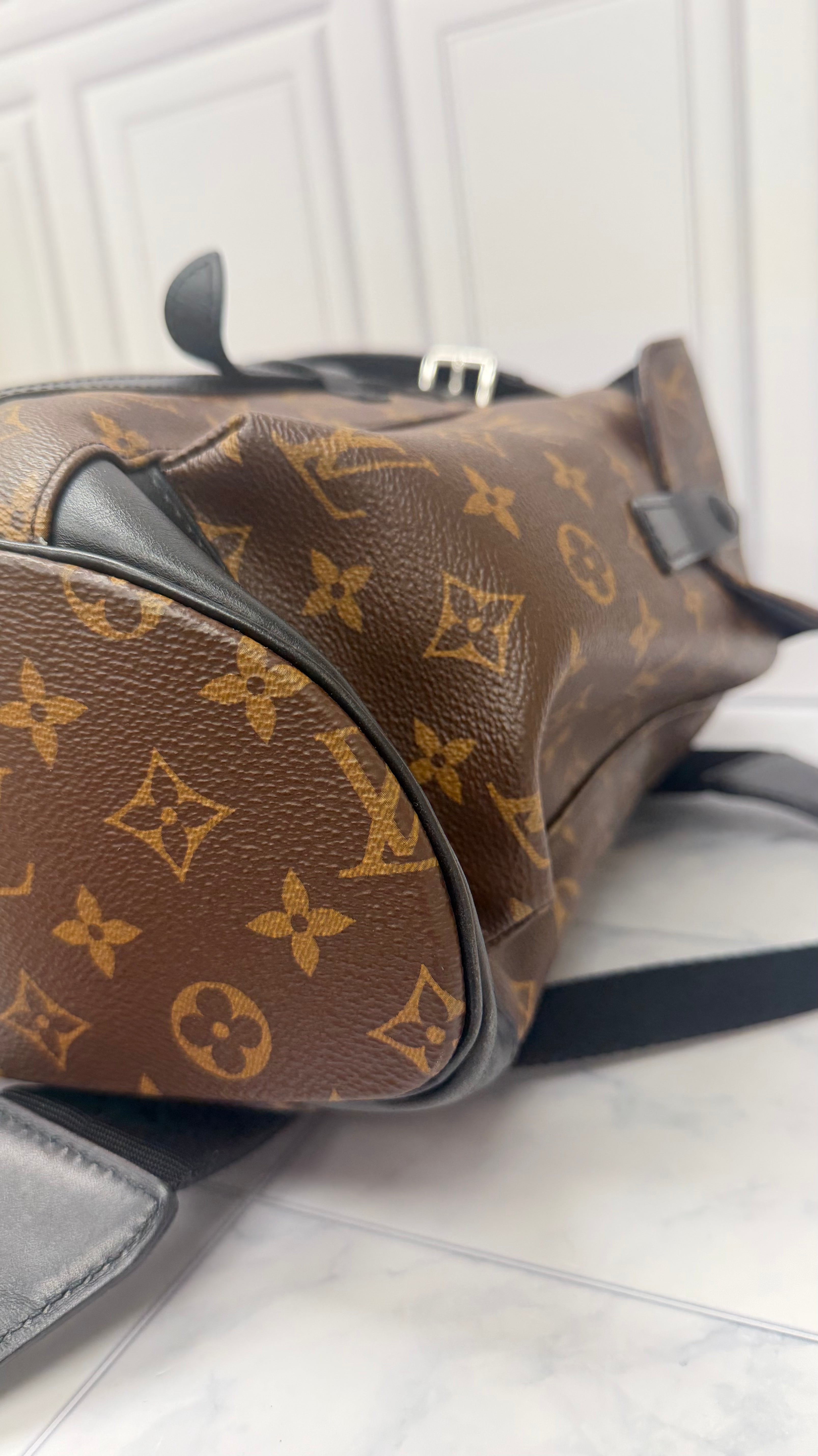 *DONS DROP* Louis Vuitton Monogram Macassar Christopher MM Backpack