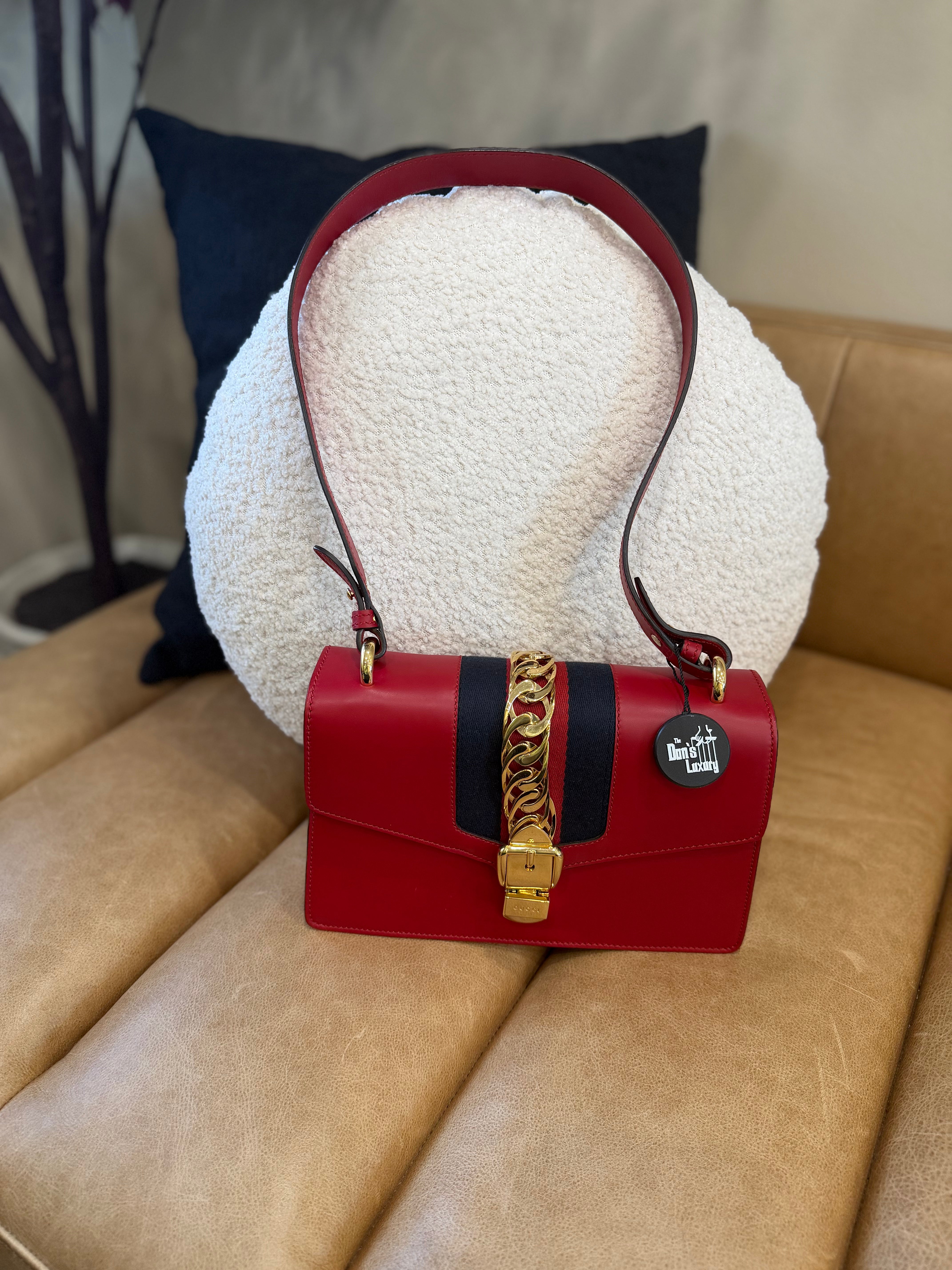 *DONS PRE-DROP* Gucci Red Calfskin Small Sylvie Shoulder Bag