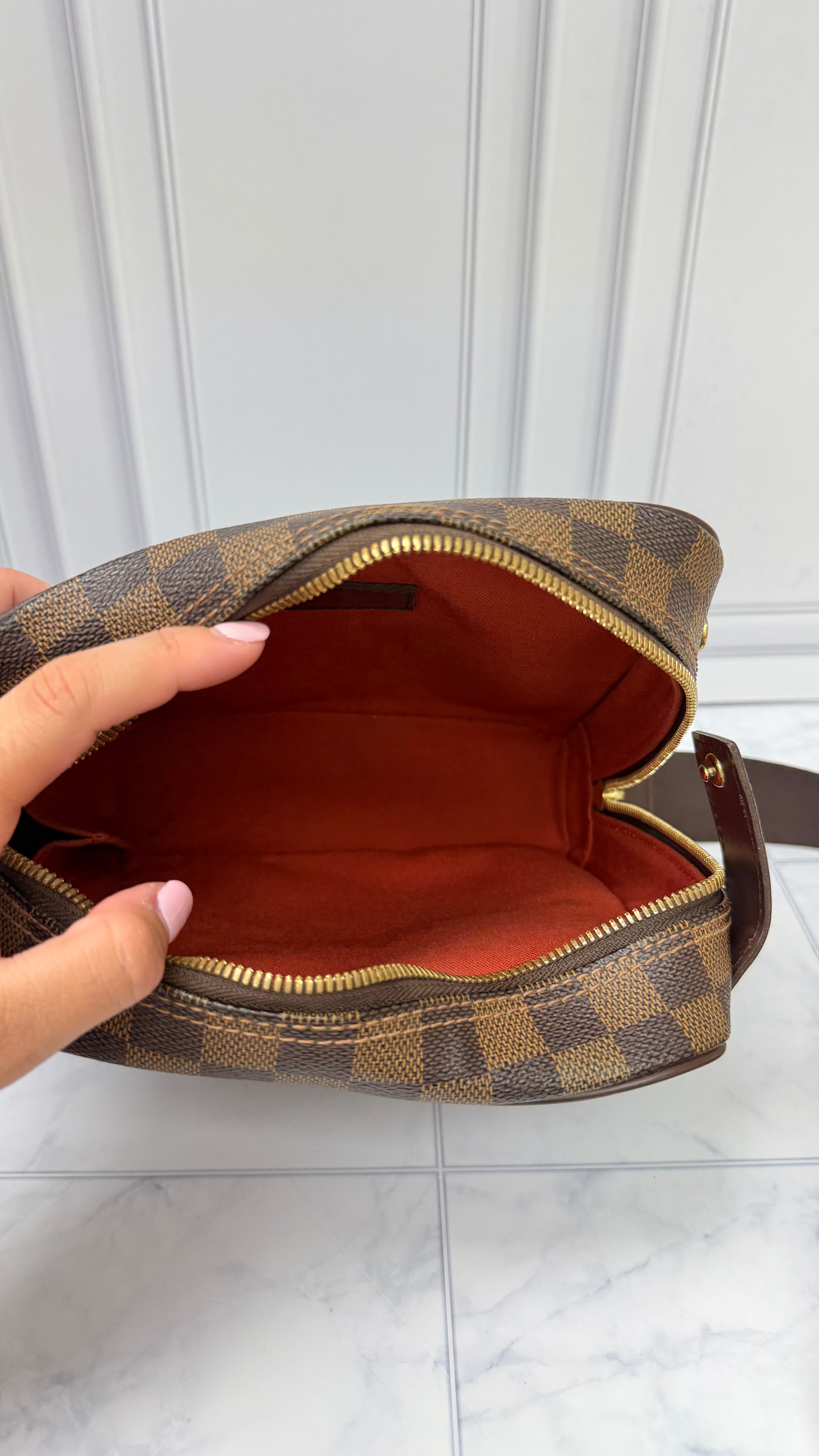 *DONS DROP* Louis Vuitton Damier Ebene Olav PM Crossbody Bag