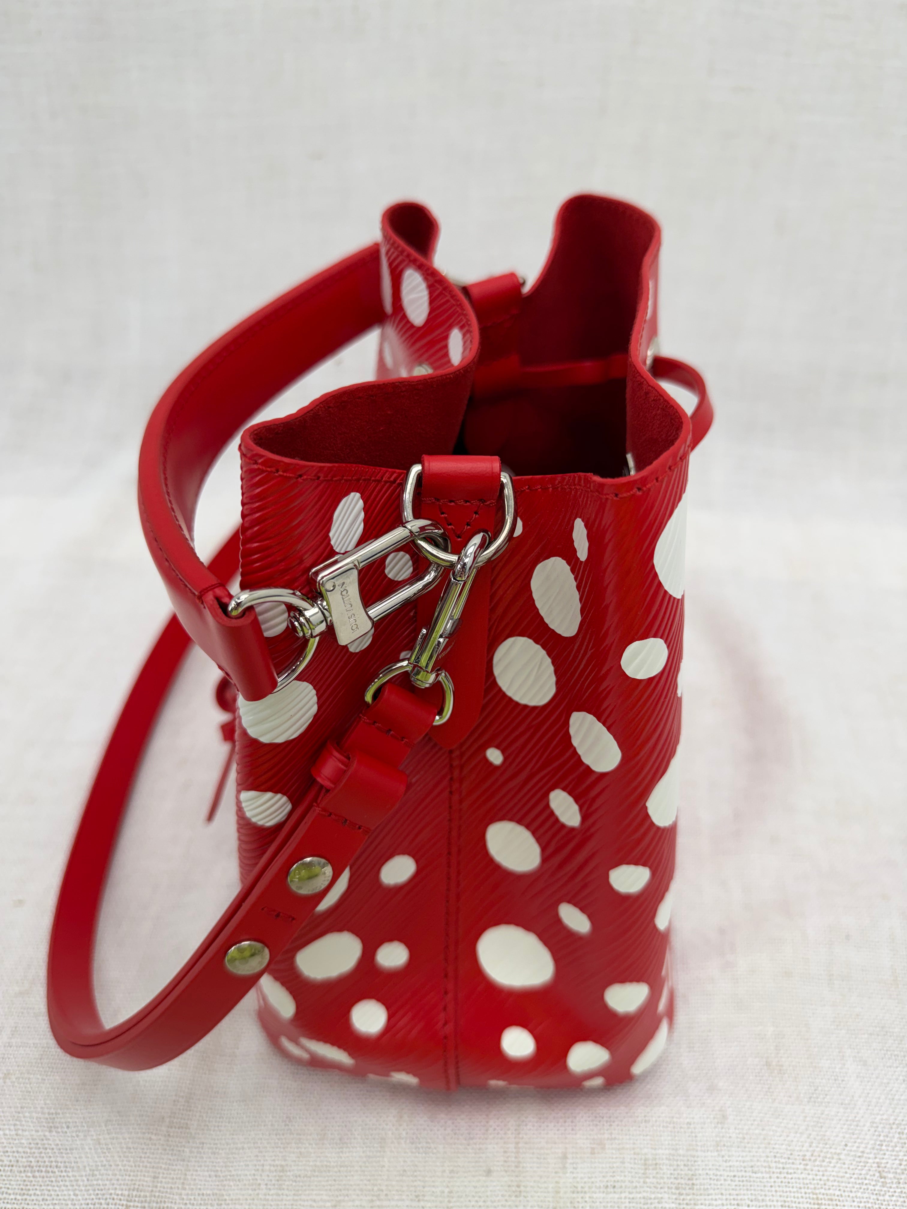 BRAND NEW- Louis Vuitton x Kusama Red Infinity Dots Epi NeoNoe BB Bucket Bag