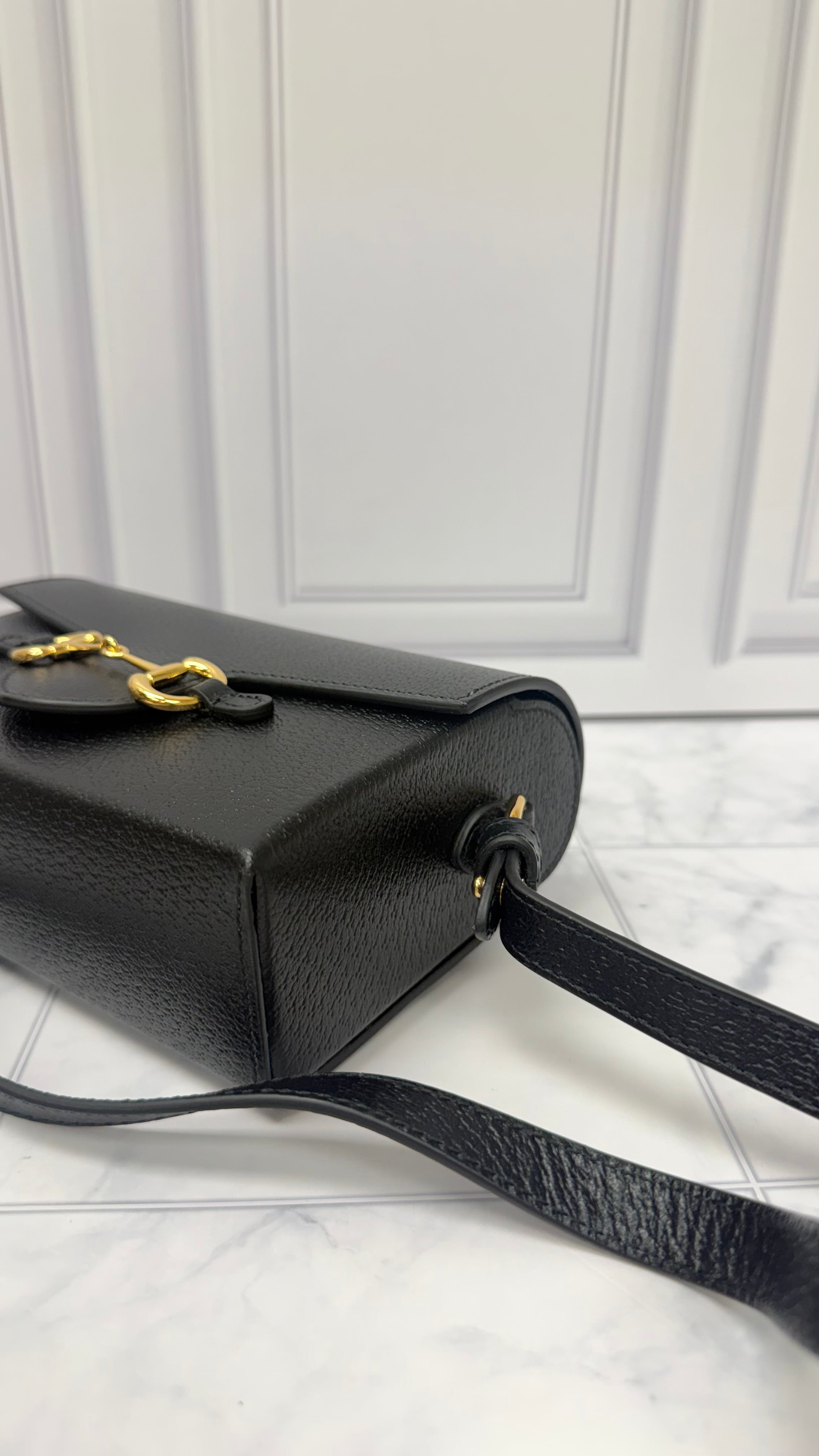 *DONS DROP* Gucci Black Leather 1955 Horsebit Crossbody Beltbag