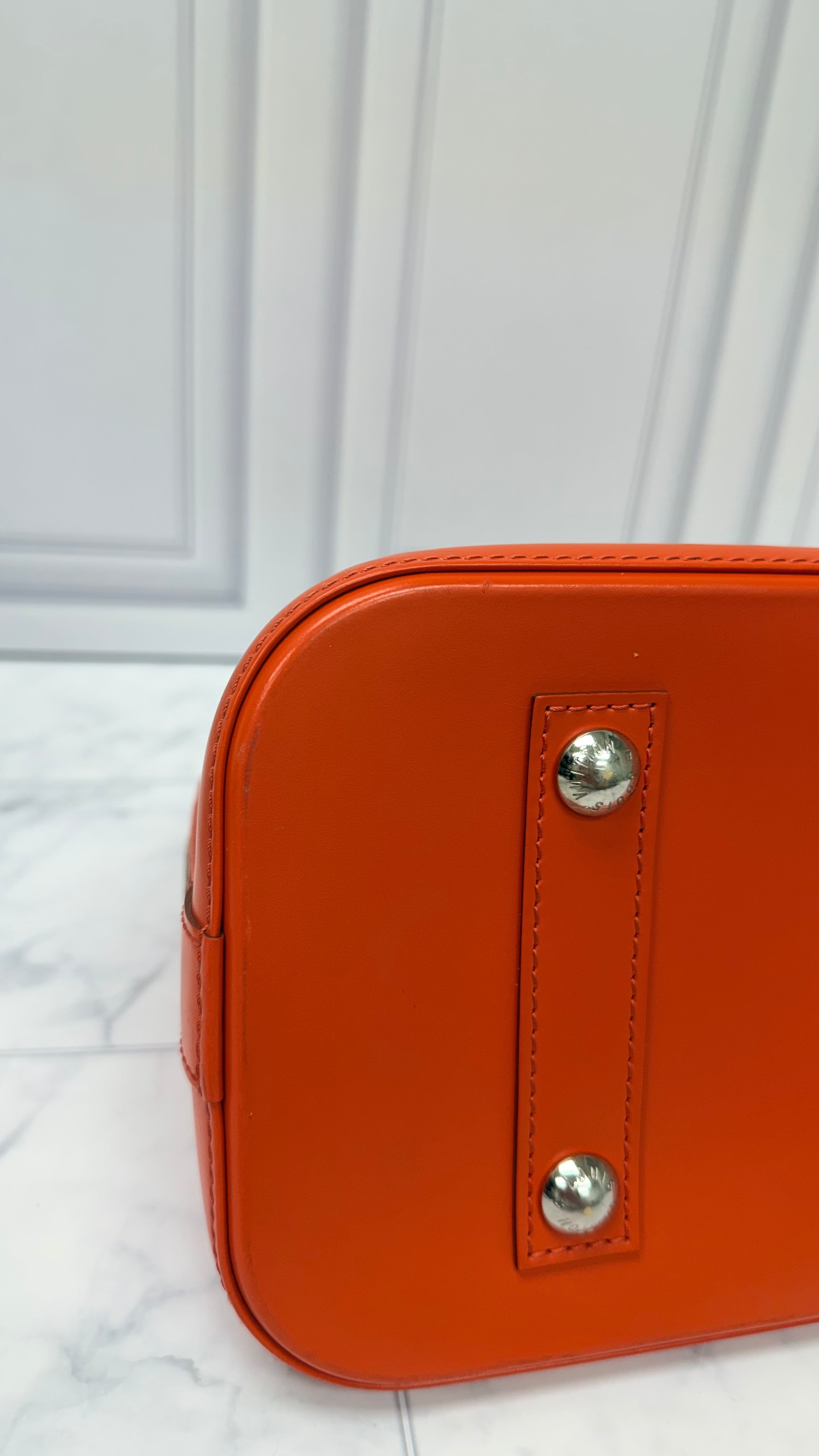*DONS DROP* Louis Vuitton Orange Epi Leather Alma PM Satchel