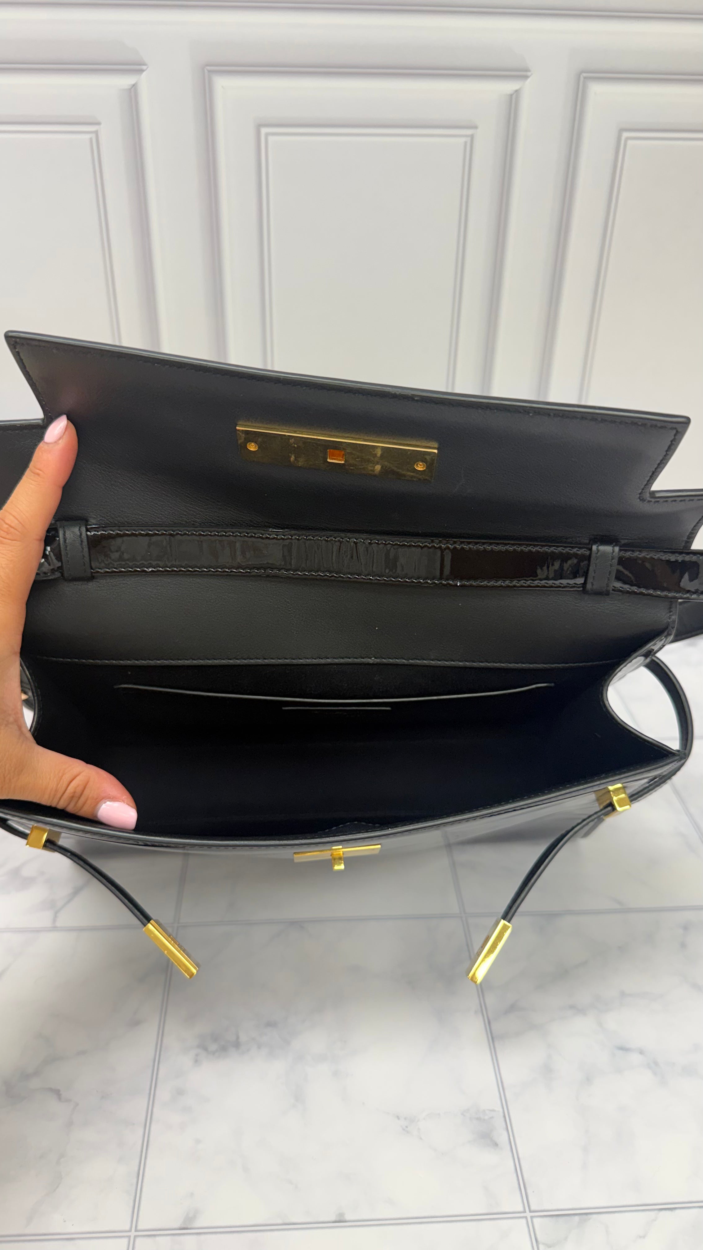 *DONS DROP* Saint Laurent YSL Black Patent Leather Manhattan Shoulder bag