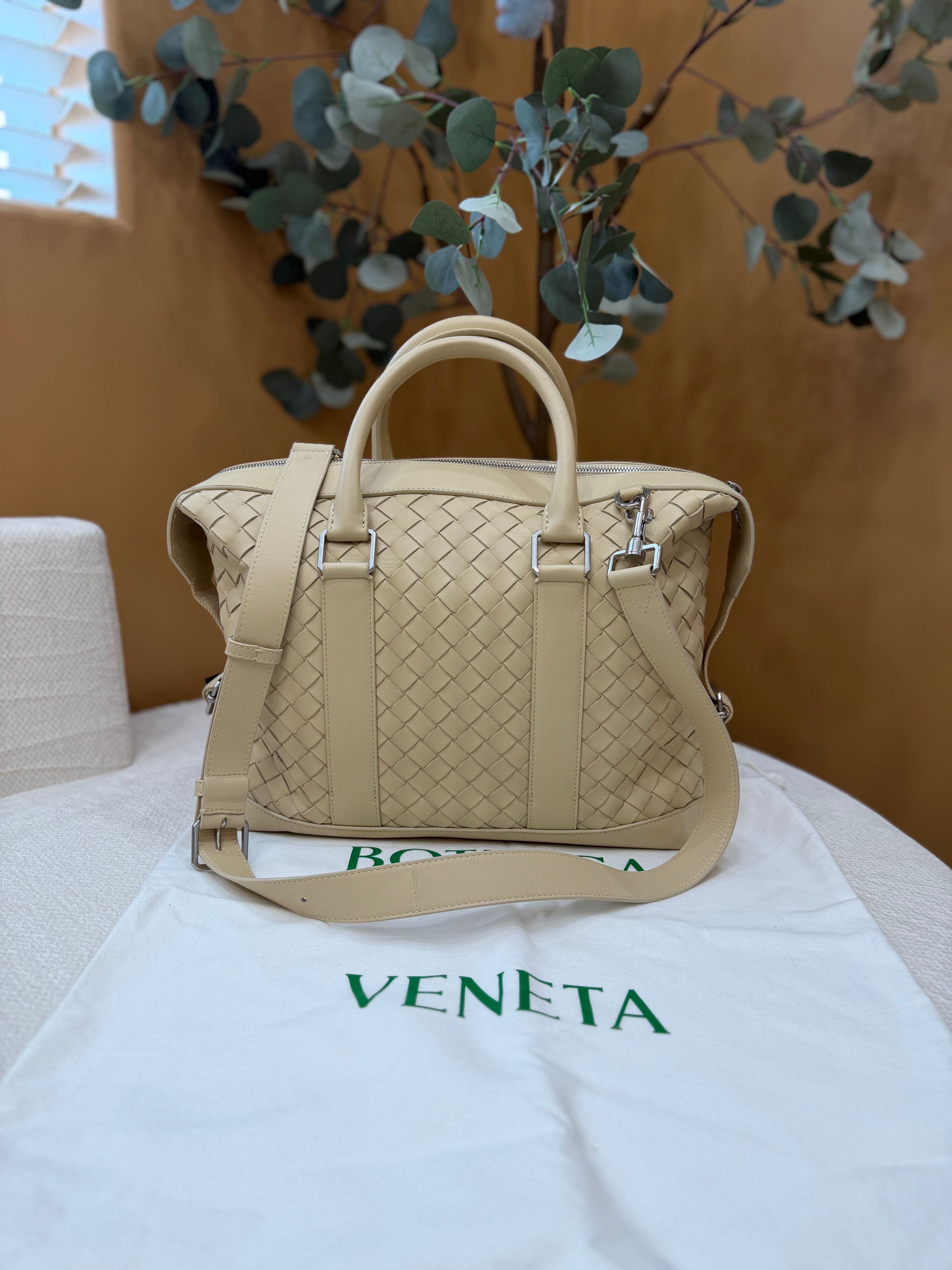 *DONS PRE-DROP* Bottega Veneta Beige Intracciato Leather Briefcase